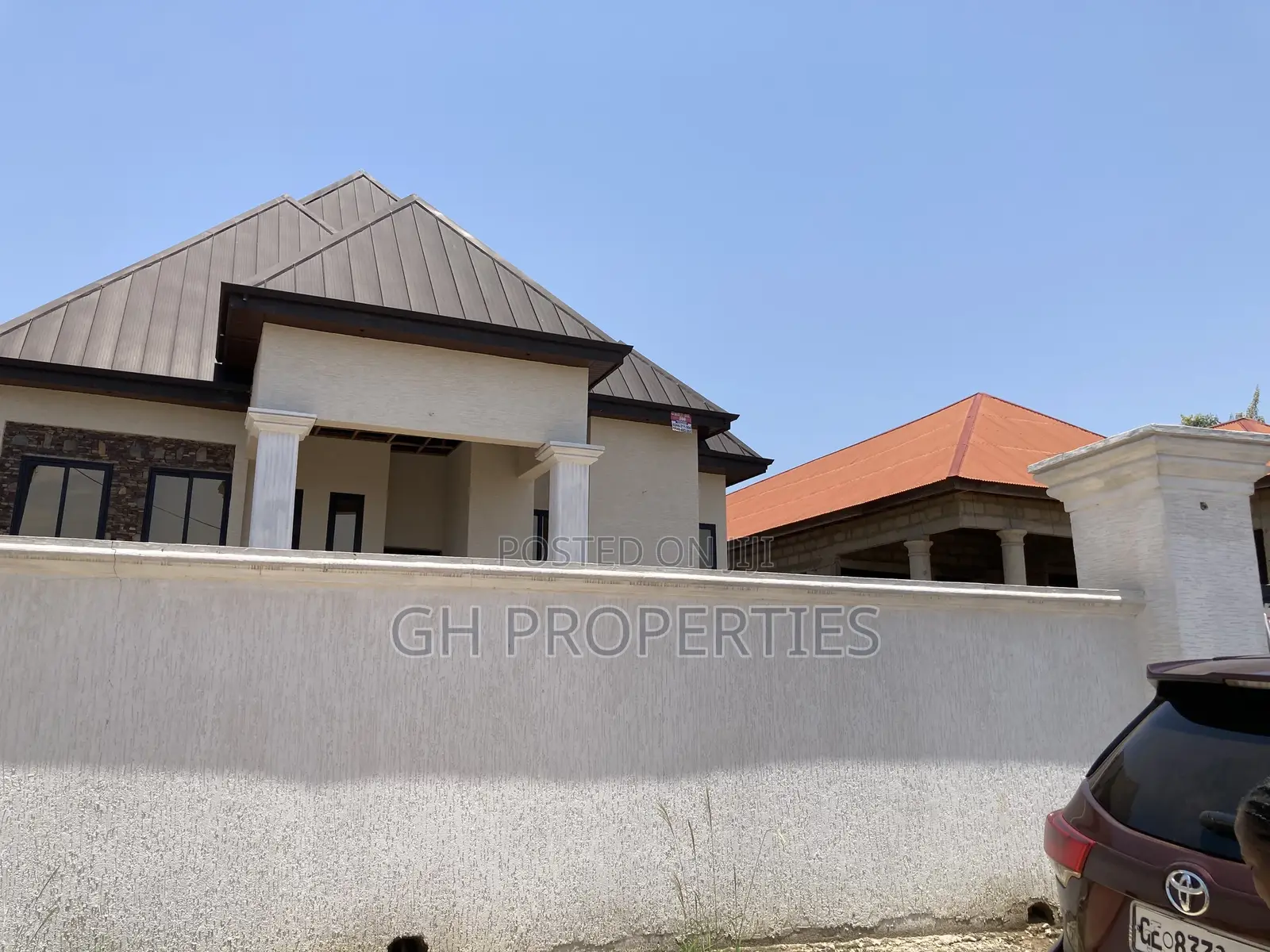 5bdrm Apartment in Anyienem., Kumasi Metropolitan for sale in Kumasi Metropolitan