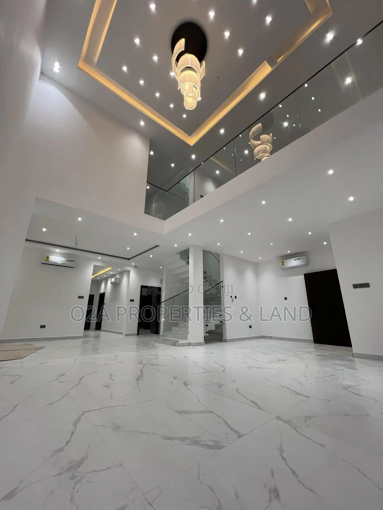4bdrm House in Ashaley Botwe, Lake Side Estate for sale in Lake Side Estate