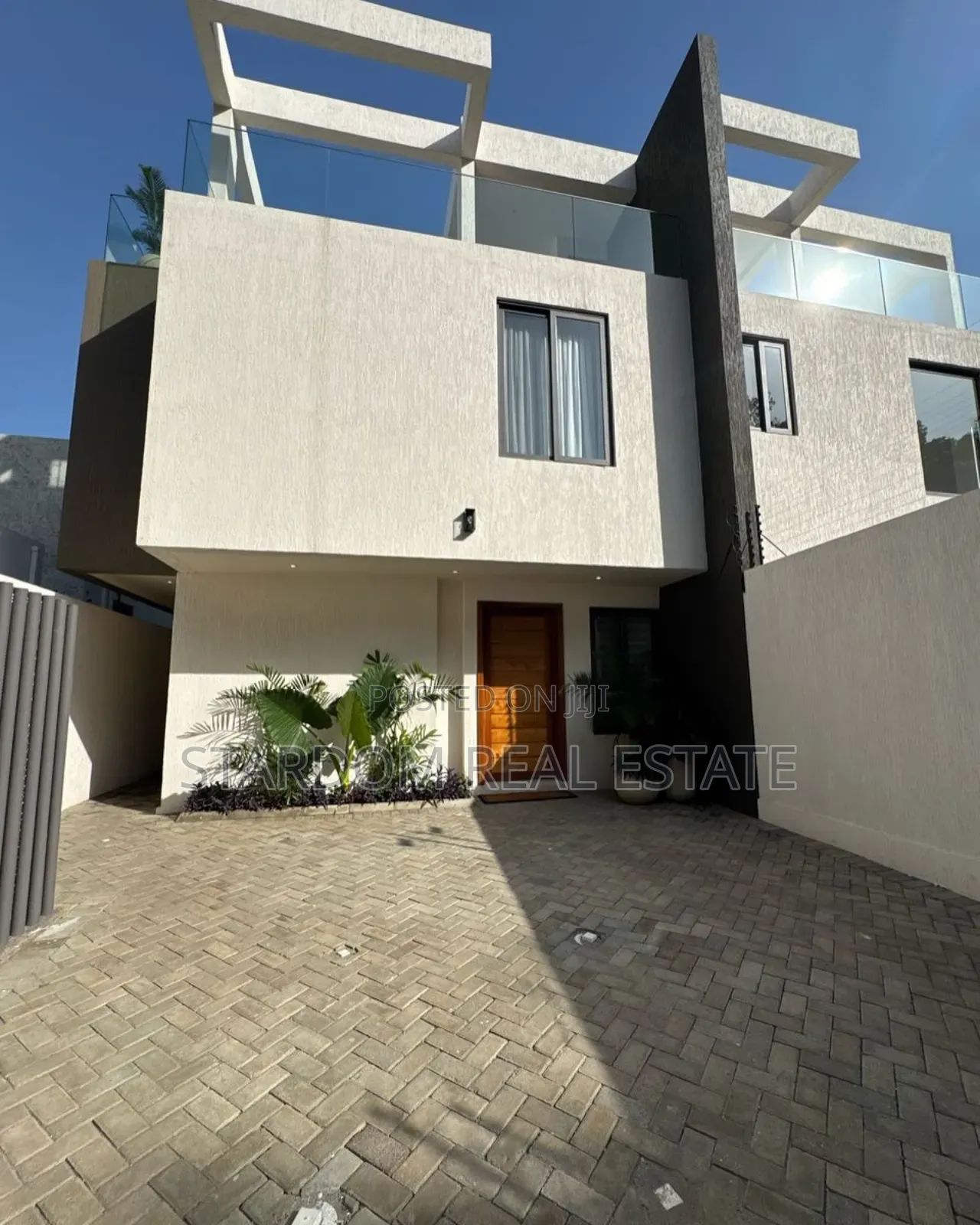 Furnished 3bdrm Duplex in Cantonments for rent in Cantonments