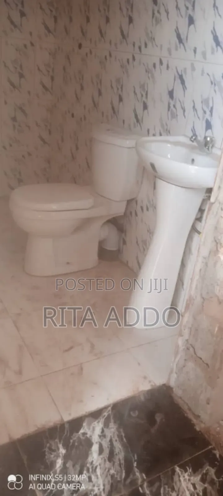 Shop for Rent in Lake Side Estate