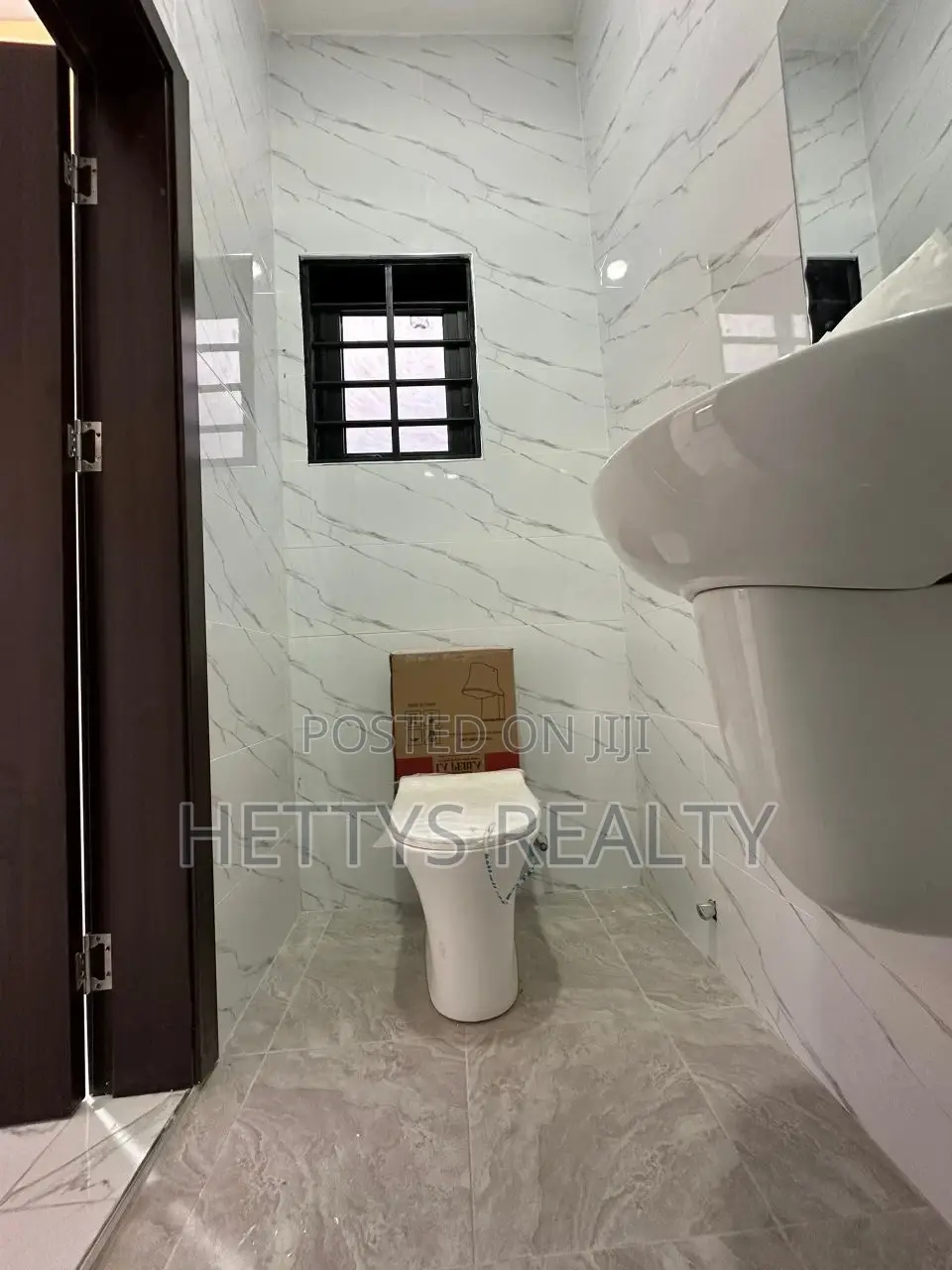 3bdrm House in East Legon for sale in East Legon