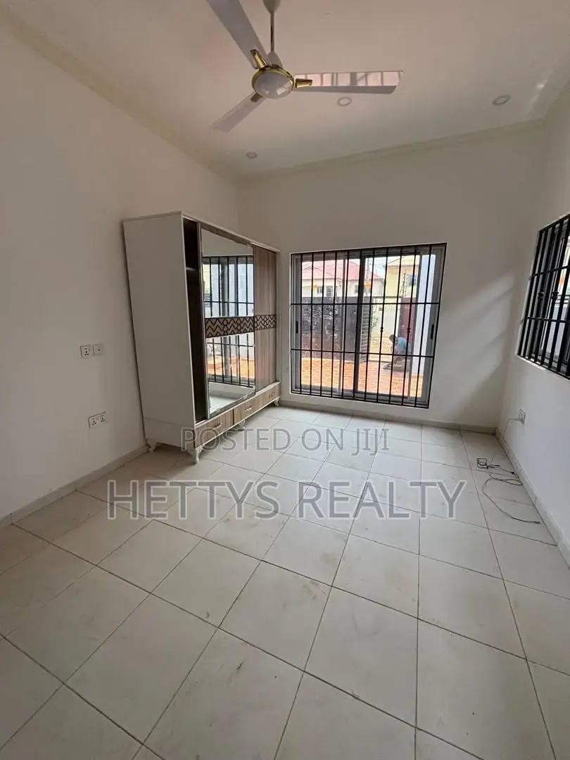 3bdrm House in East Legon for sale in East Legon
