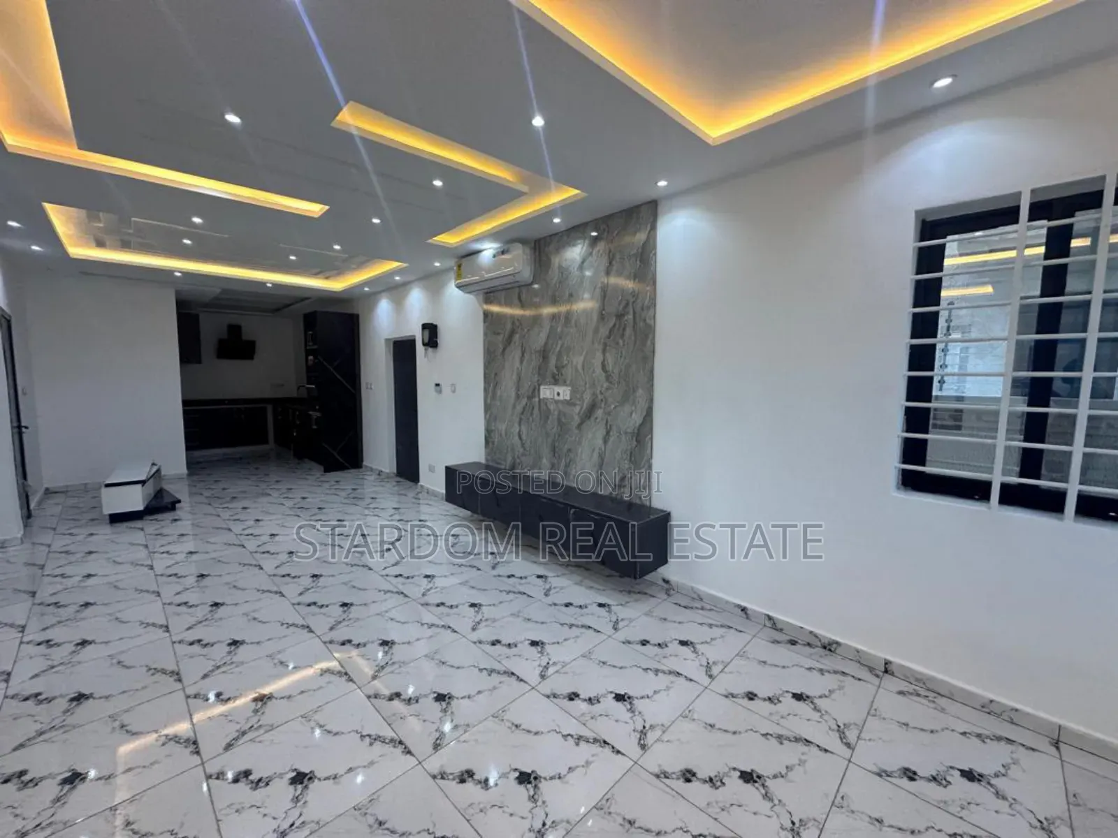 2bdrm Duplex in Ashaley Botwe for sale in Ashaley Botwe