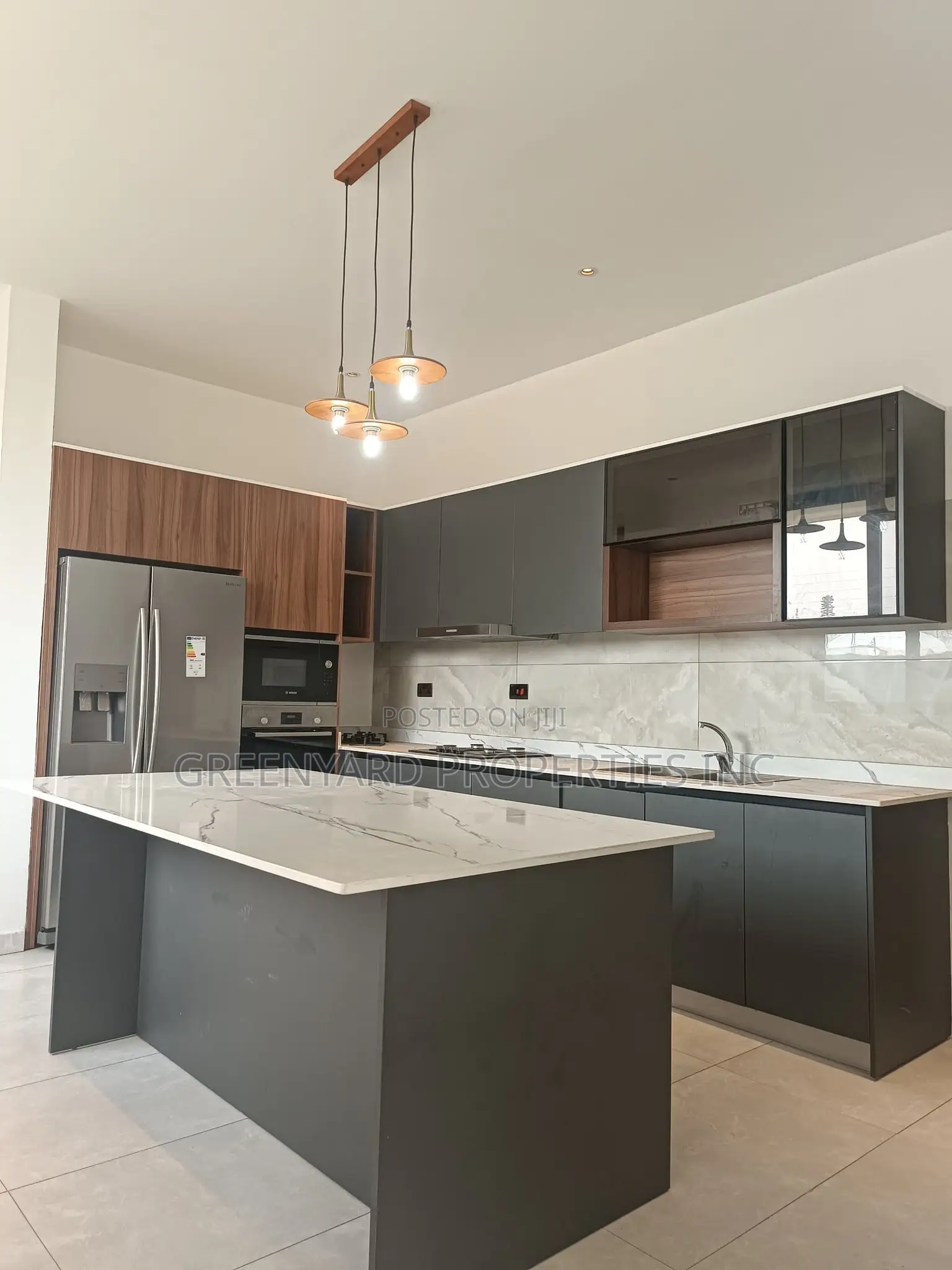 4bdrm House in School Junction, Ashaley Botwe for rent in Ashaley Botwe