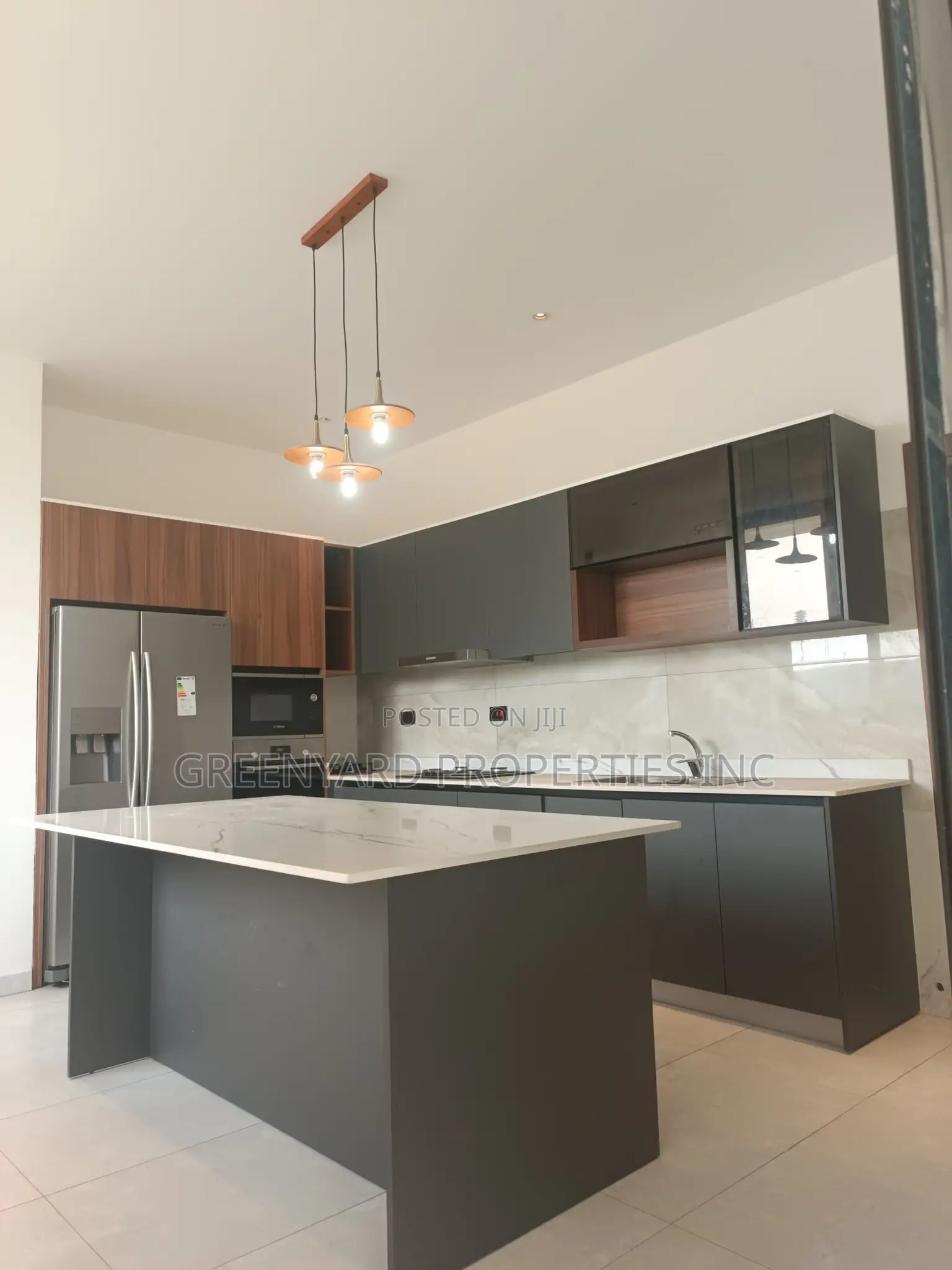 4bdrm House in School Junction, Ashaley Botwe for rent in Ashaley Botwe