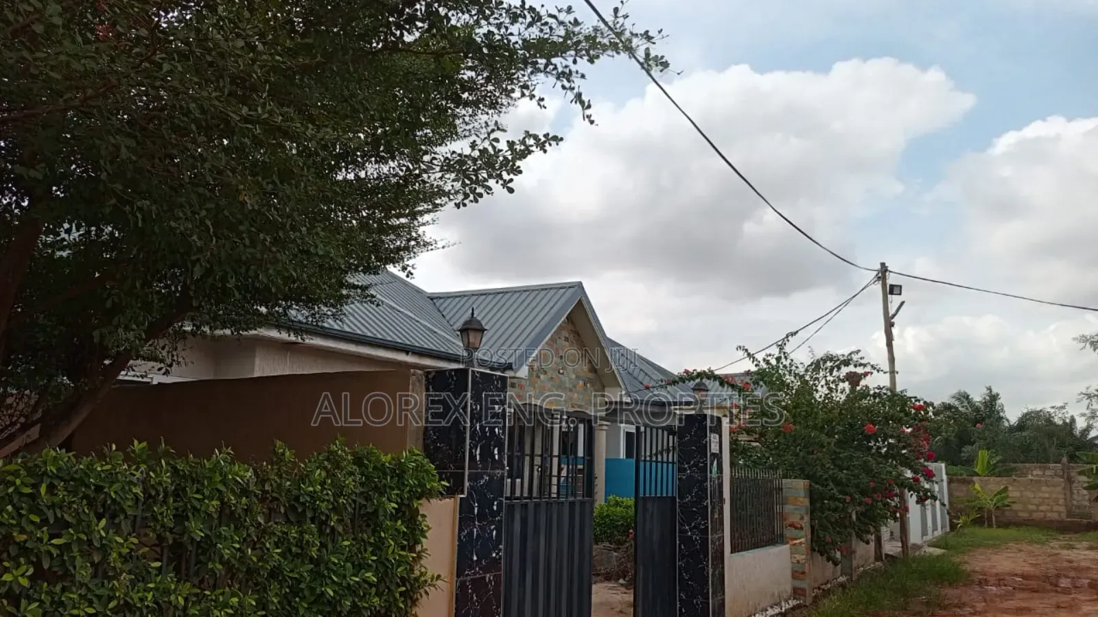 3bdrm House in $85,000, Adenta for sale in Adenta