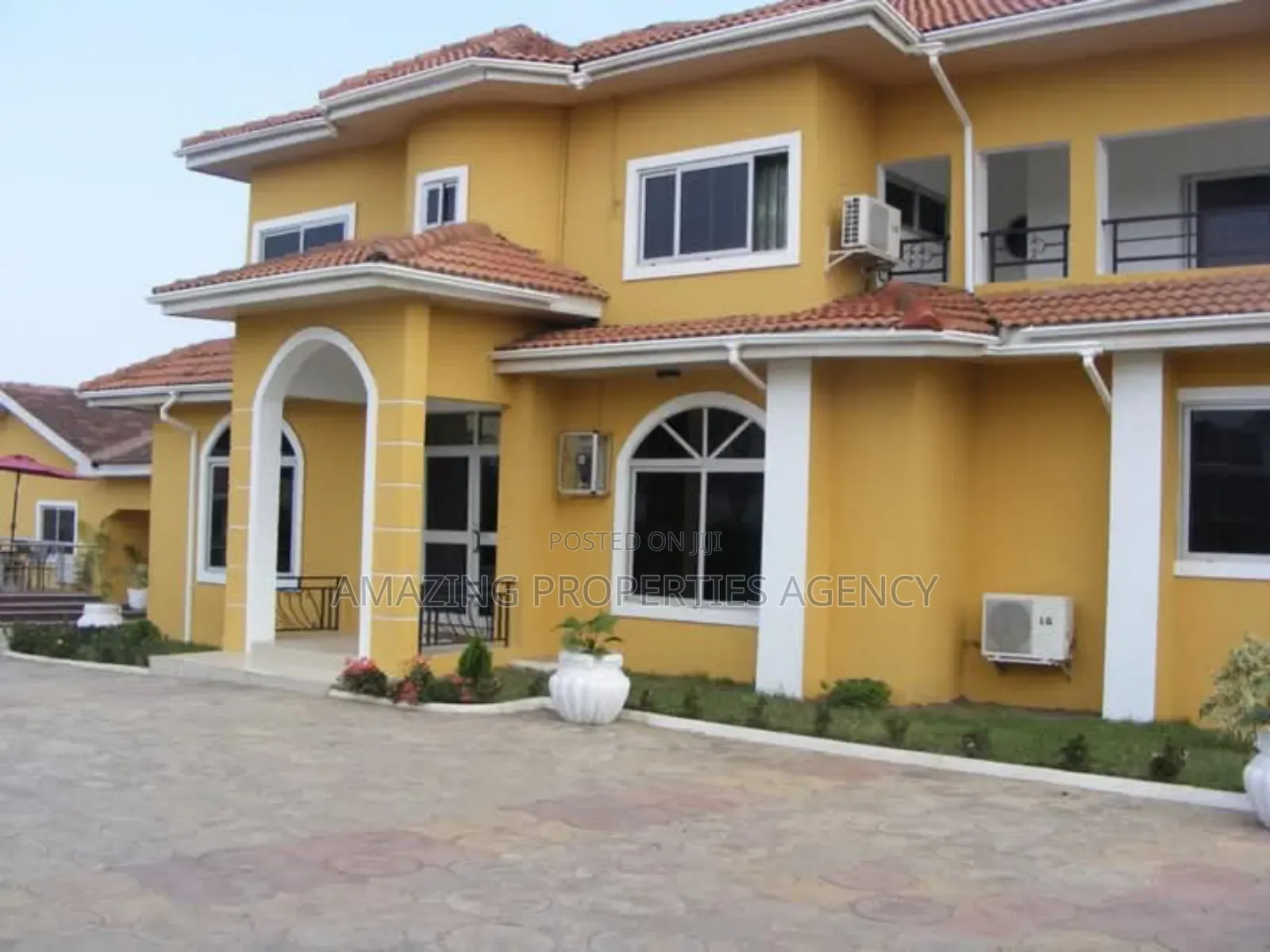 Furnished 5bdrm Mansion in East Legon for rent in East Legon