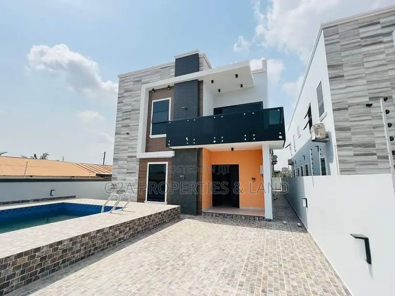 4bdrm House in East Legon-Ogbojo for sale in New Legon