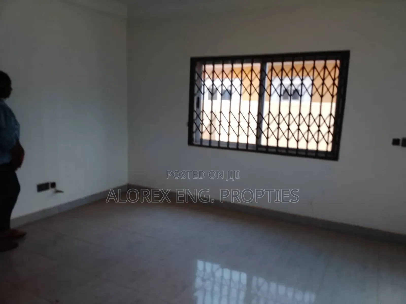 2bdrm House in Self Compound, Oyarifa for rent in Oyarifa