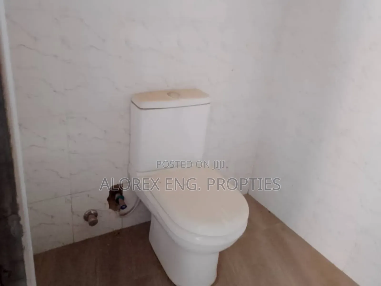2bdrm House in Self Compound, Oyarifa for rent in Oyarifa