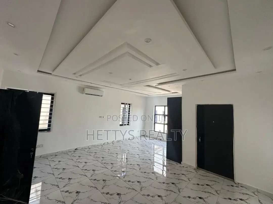 2bdrm House in Lake Side Estate for sale in Lake Side Estate