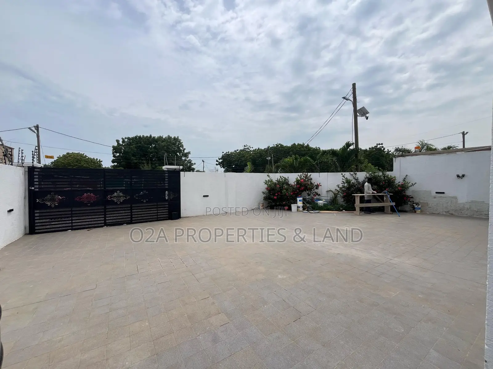 4bdrm House in East Legon Ars, A&C Mall Area for sale in A&C Mall Area