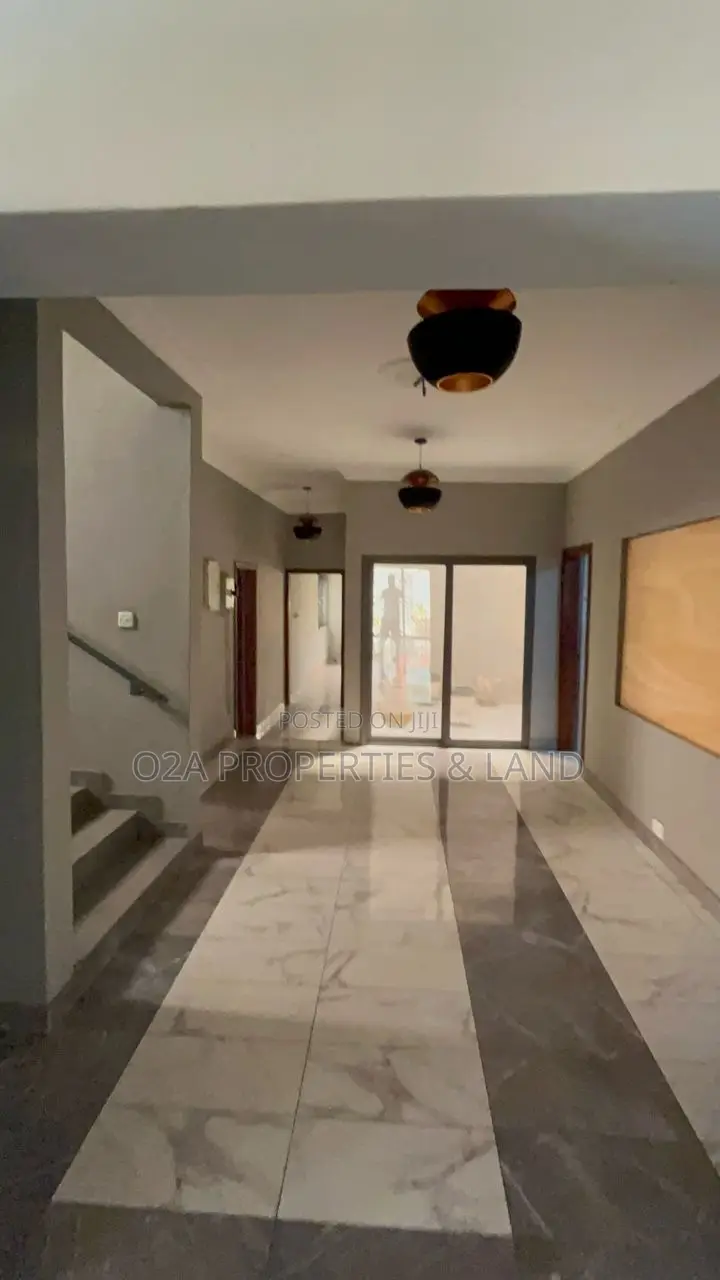 6bdrm House in Oyarifa, Ghana Flag for rent in Ghana Flag