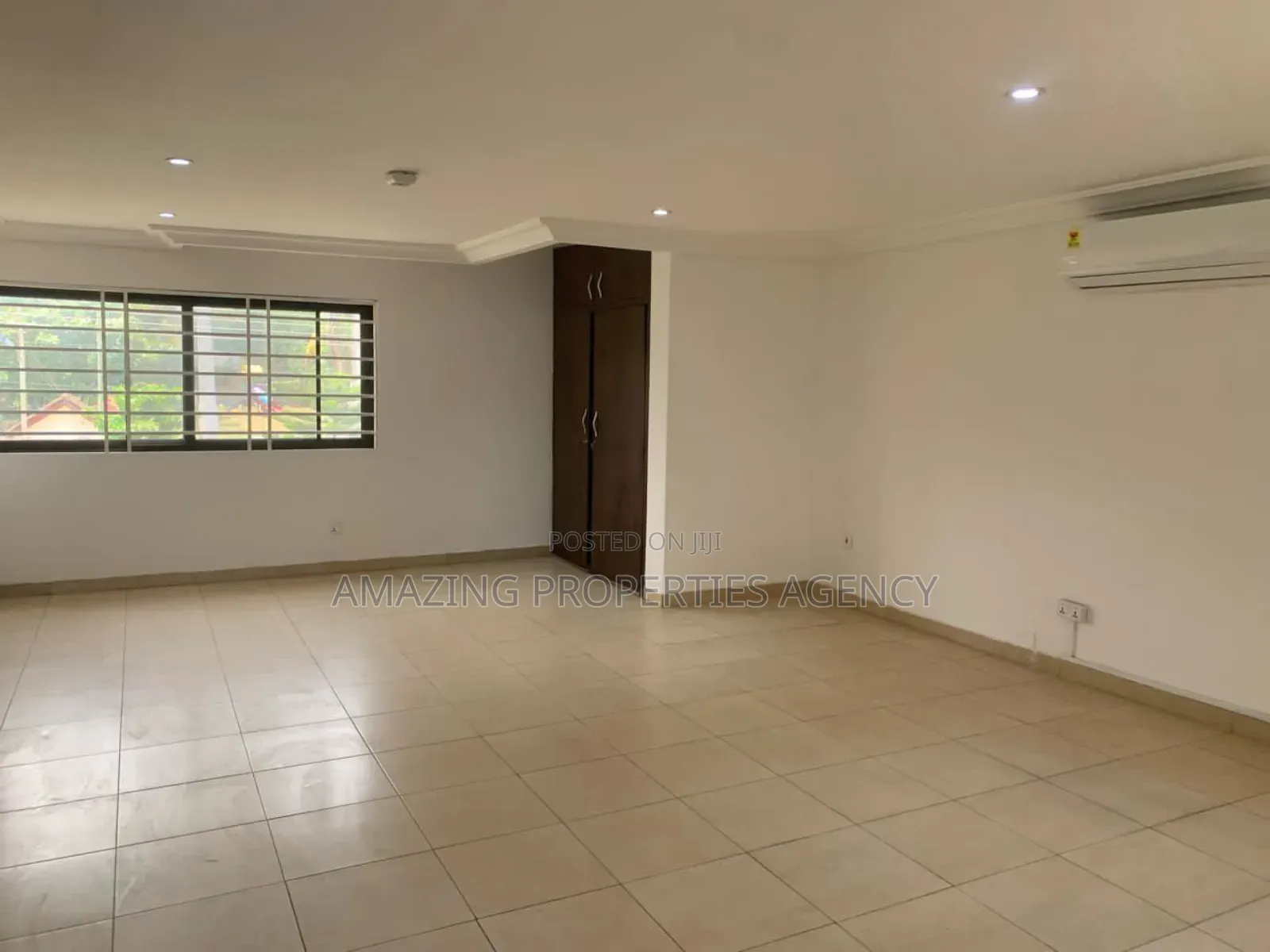 9bdrm House in Dzorwulu for rent in Dzorwulu