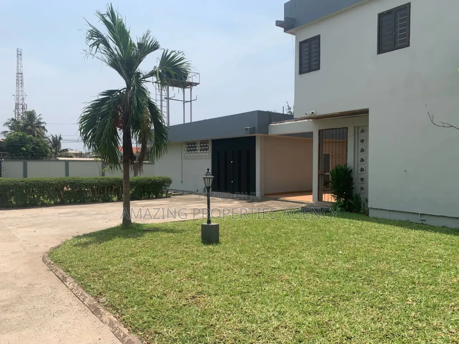 9bdrm House in Dzorwulu for rent in Dzorwulu