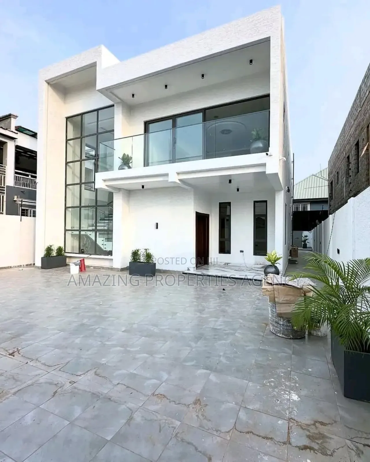 4bdrm House in East Legon for sale in East Legon