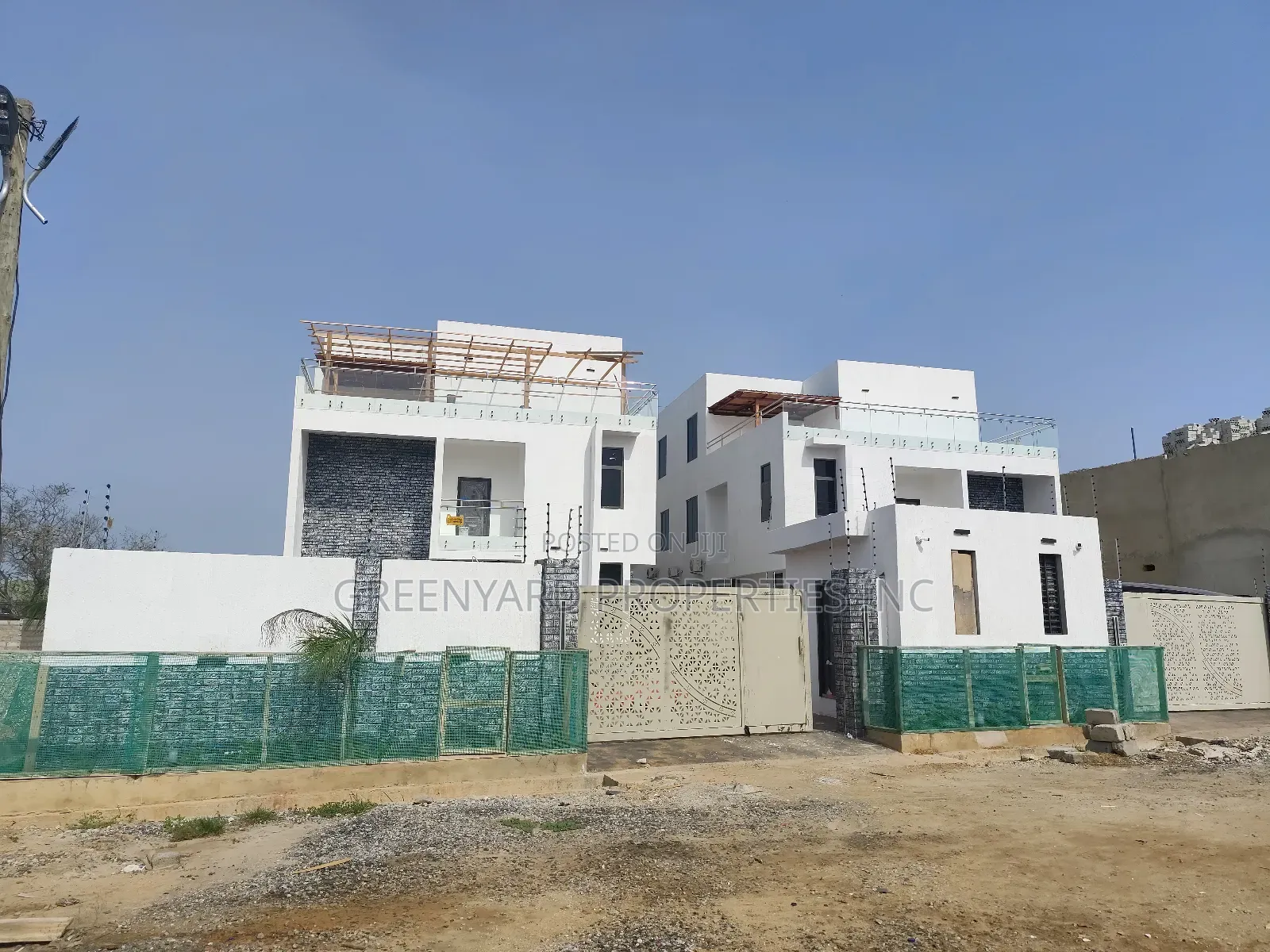 6bdrm House in Ogbojo, East Legon for sale in East Legon