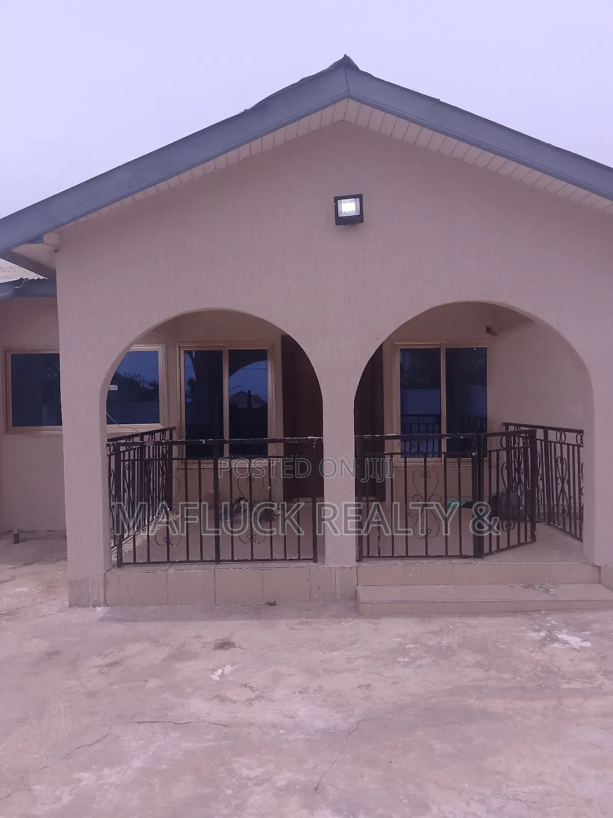 4bdrm House in Lakeside Estate for rent in Lake Side Estate
