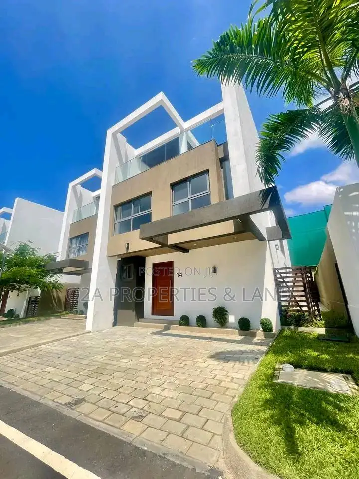 4bdrm Townhouse / Terrace in Cantonment, Accra, Acquinas for rent in Acquinas