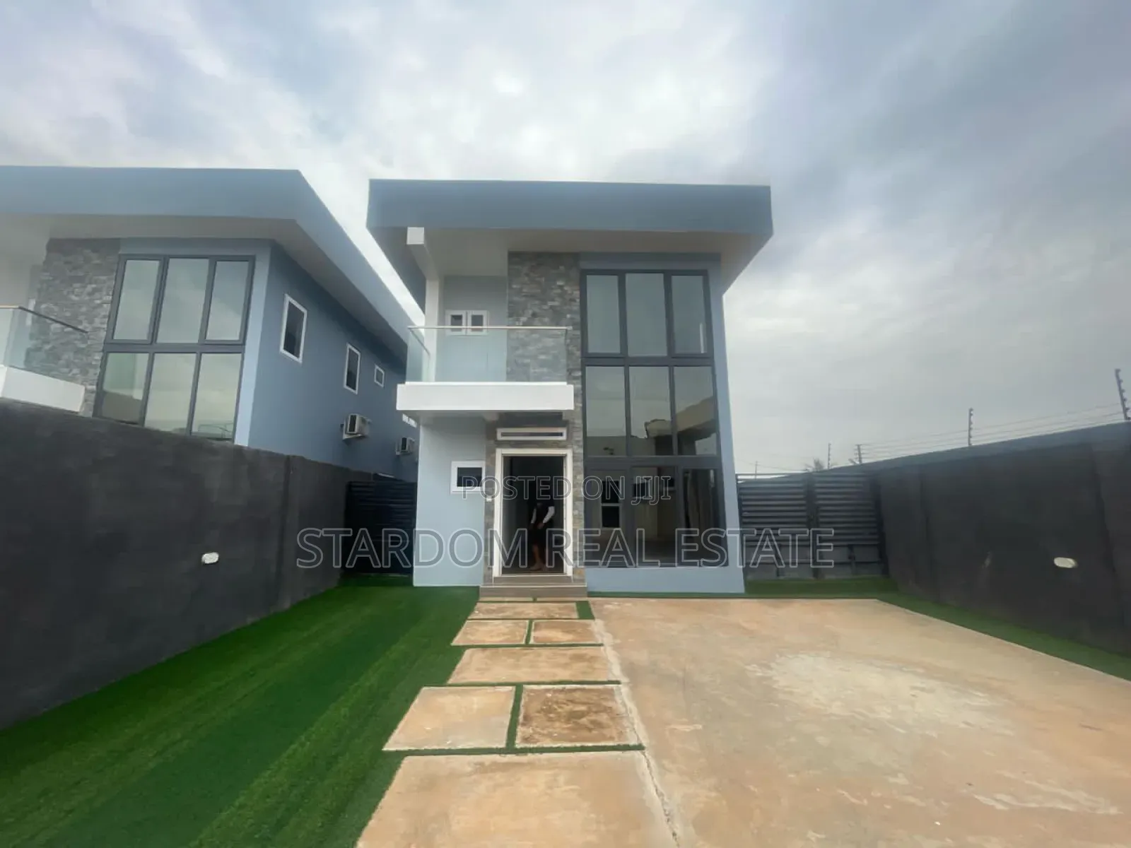 3bdrm Townhouse / Terrace in Oyarifa for rent in Oyarifa