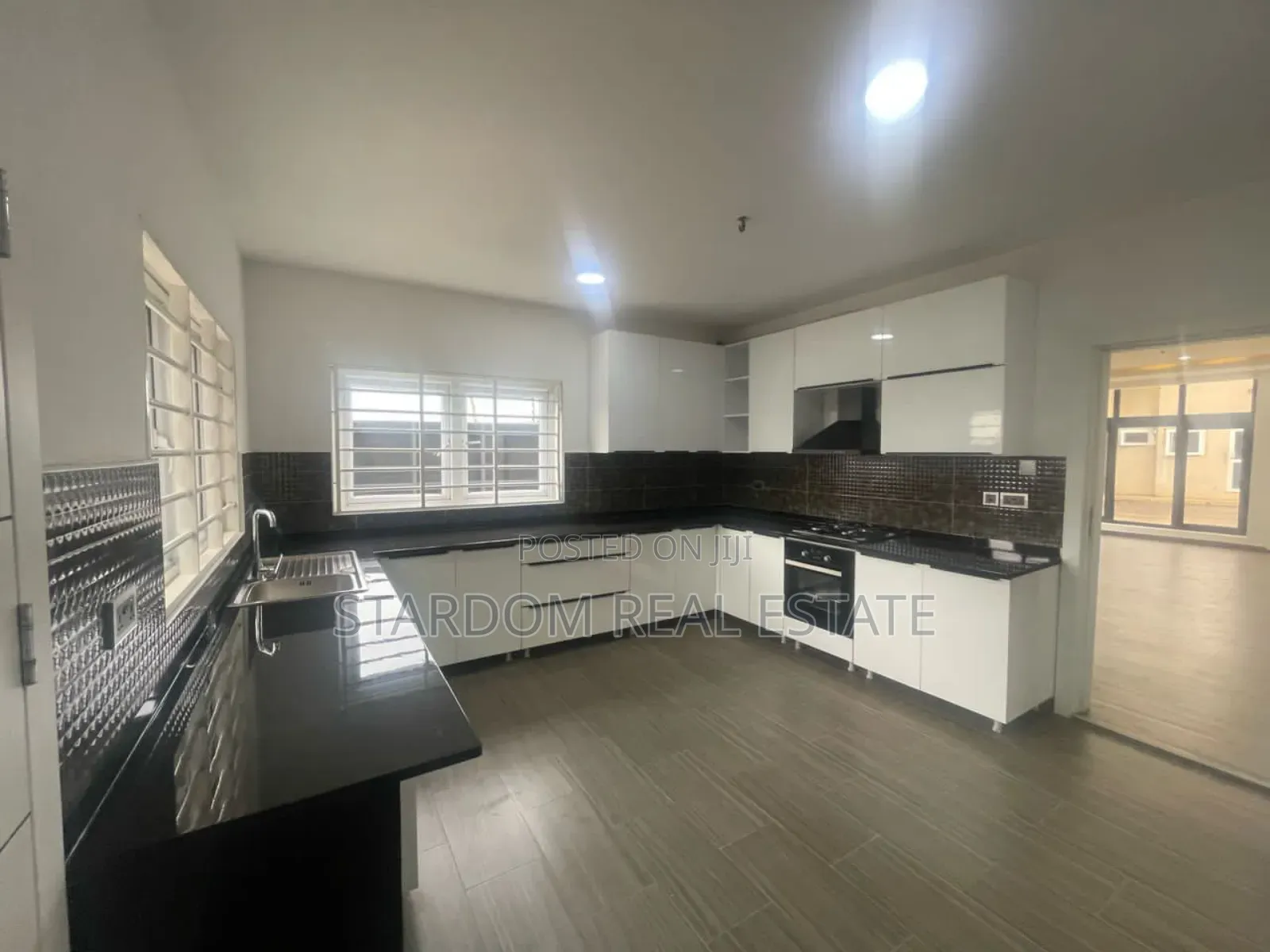 3bdrm Townhouse / Terrace in Oyarifa for rent in Oyarifa