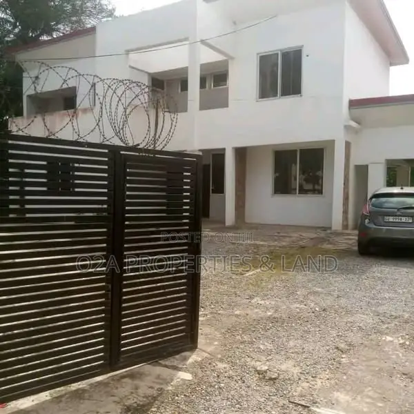 5bdrm House in North Ridge for sale in North Ridge