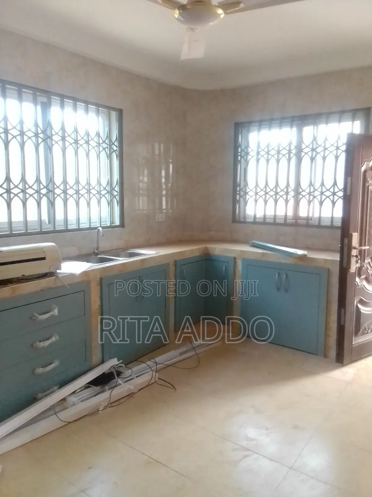 3bdrm Apartment in Lakeside for rent in Lake Side Estate