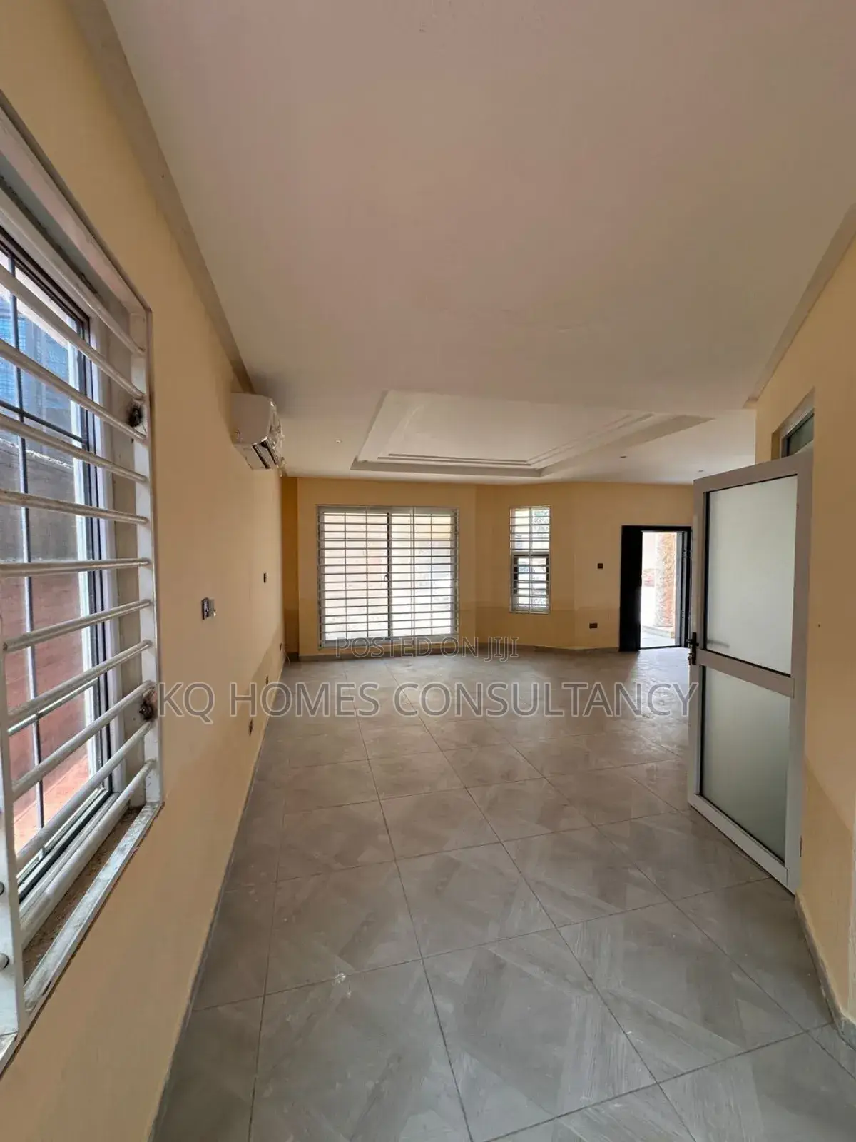 3bdrm Townhouse / Terrace in Dzorwulu for rent in Dzorwulu
