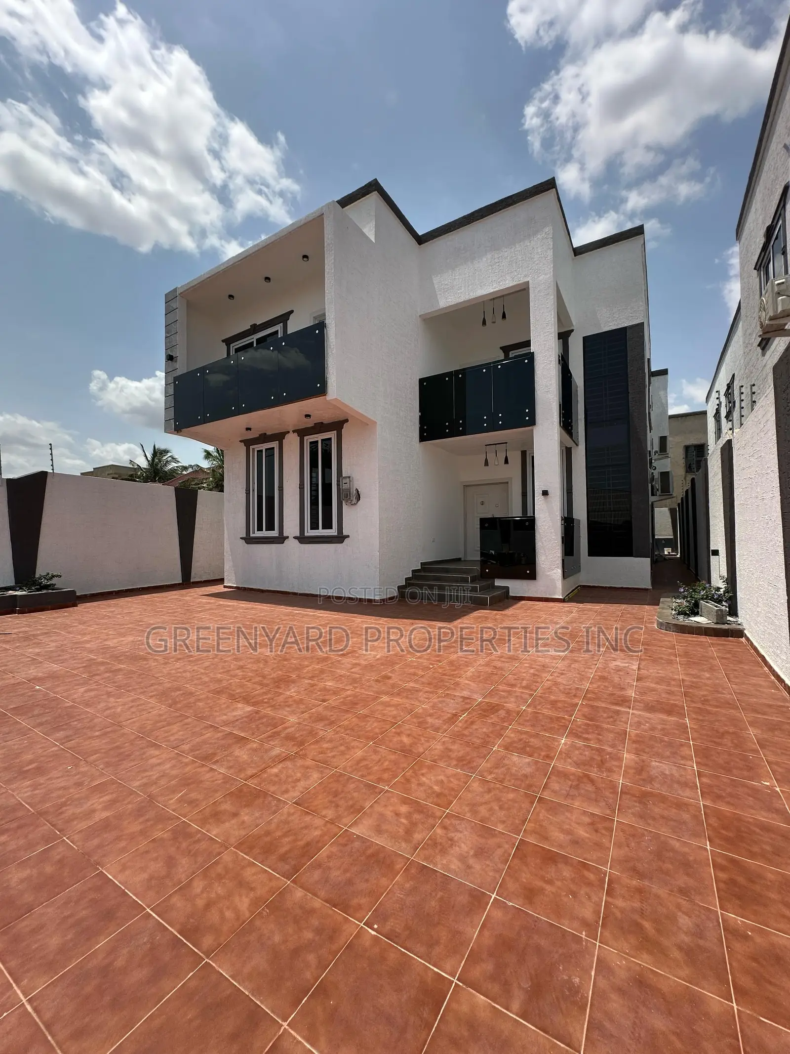 3bdrm House in Lakeside for sale in Lake Side Estate