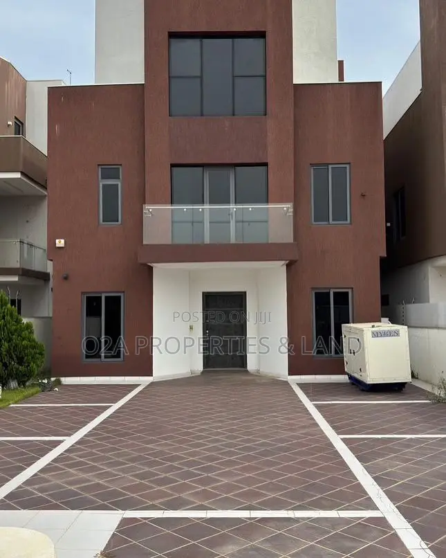 5bdrm House in East Legon, Bawaleshie for rent in Bawaleshie
