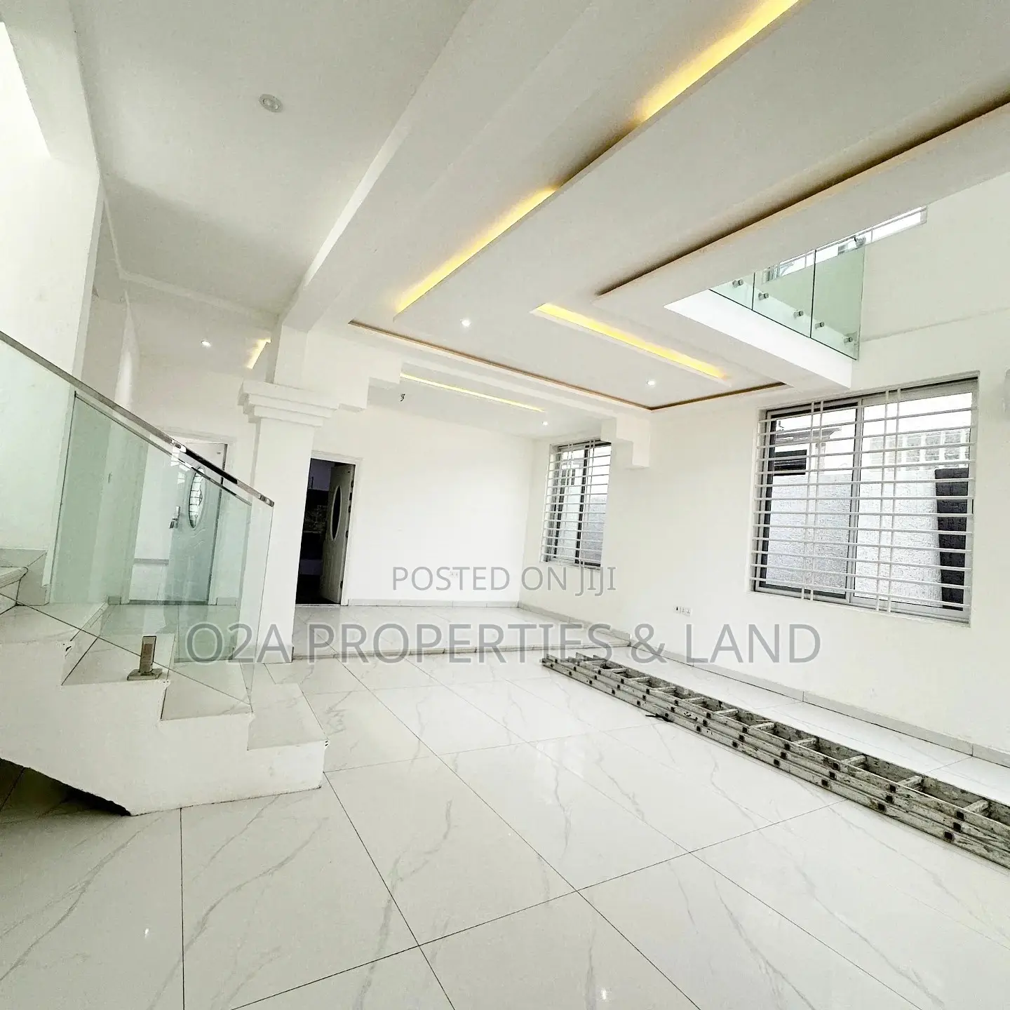 4bdrm House in Lakeside Estate for sale in Lake Side Estate