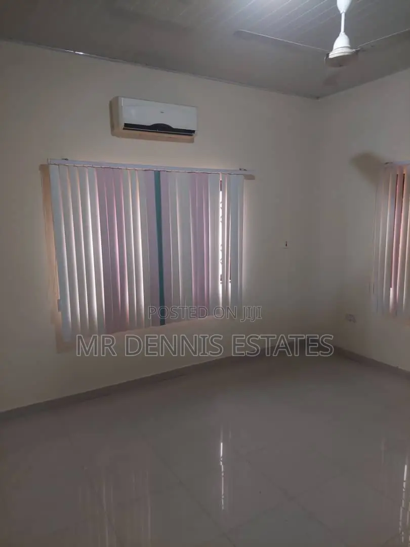 2bdrm House in Westhills Mall for rent in West Hills Mall Area