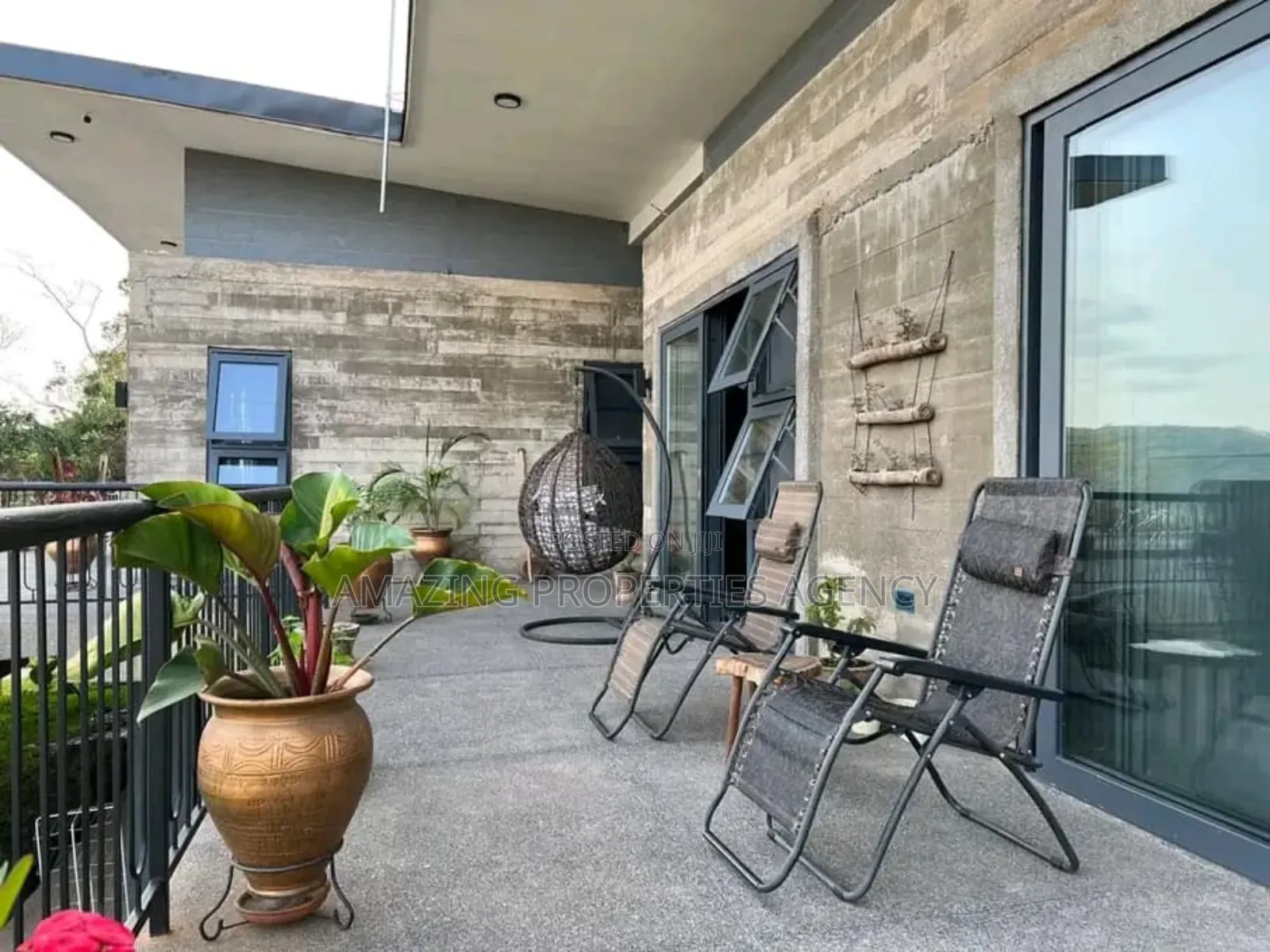 Furnished 5bdrm House in Aburi for sale in Aburi