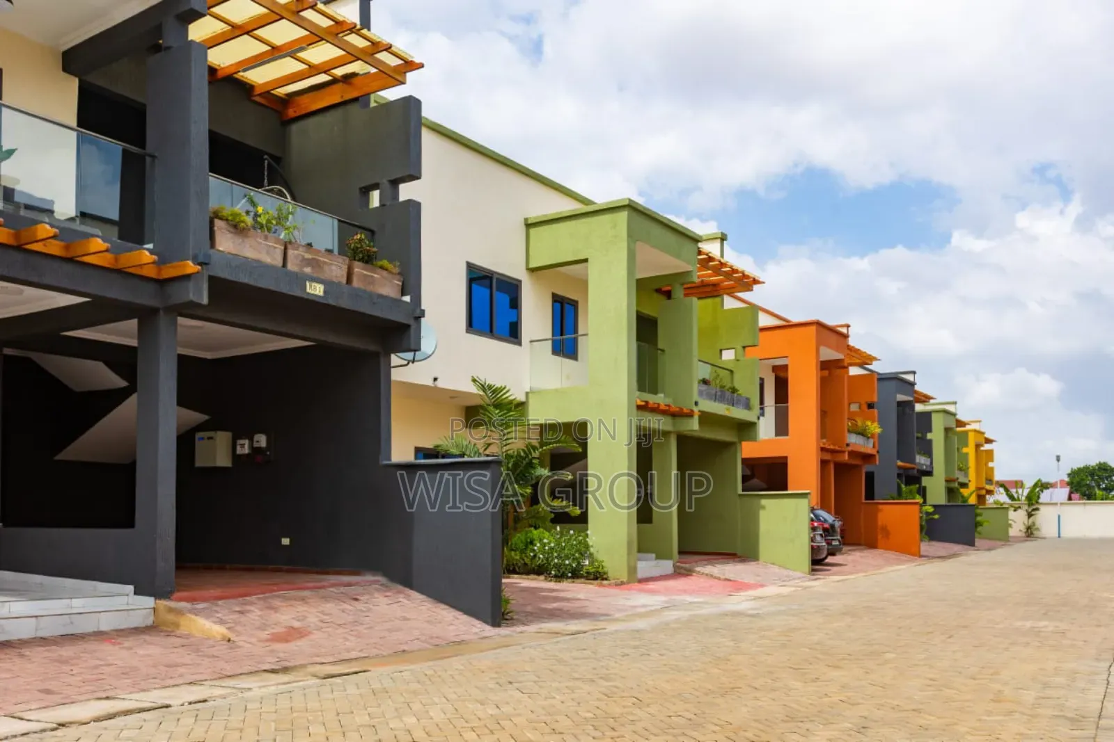 Furnished 4bdrm Duplex in Wisa Group, Accra Metropolitan for sale in Accra Metropolitan