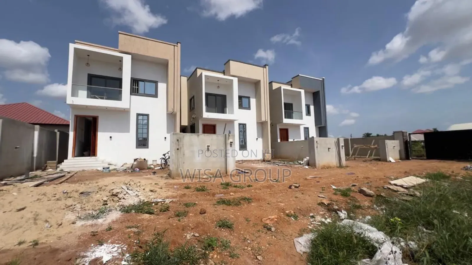 2bdrm Duplex in Wisawisa Grgroup, Accra Metropolitan for sale in Accra Metropolitan
