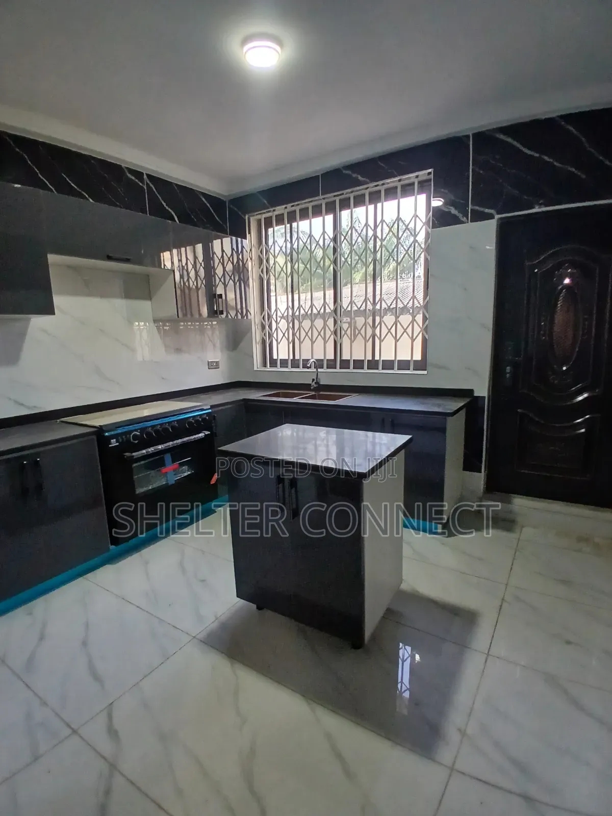 3bdrm Duplex in Oyarifa for rent in Oyarifa