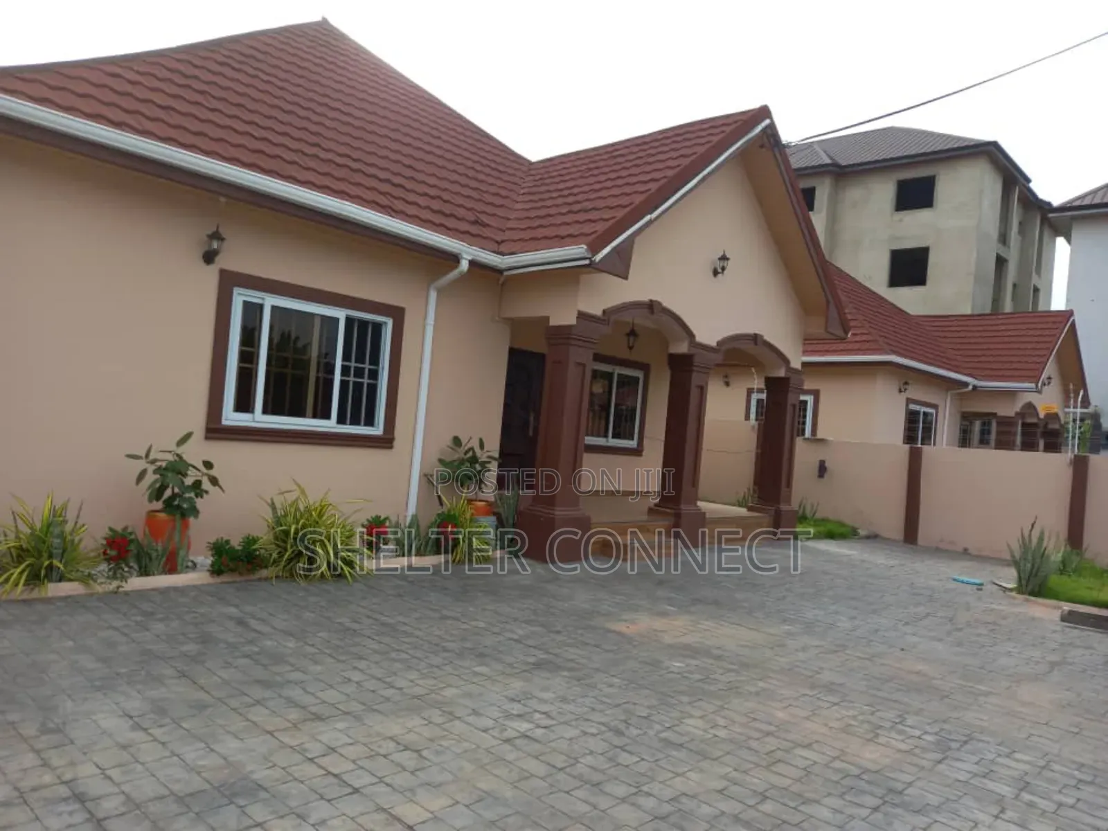 3bdrm House in Oyarifa for sale in Oyarifa