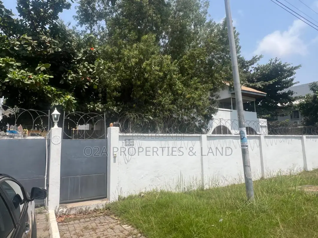 4bdrm House in Cantonments, DVLA Area for rent in DVLA Area