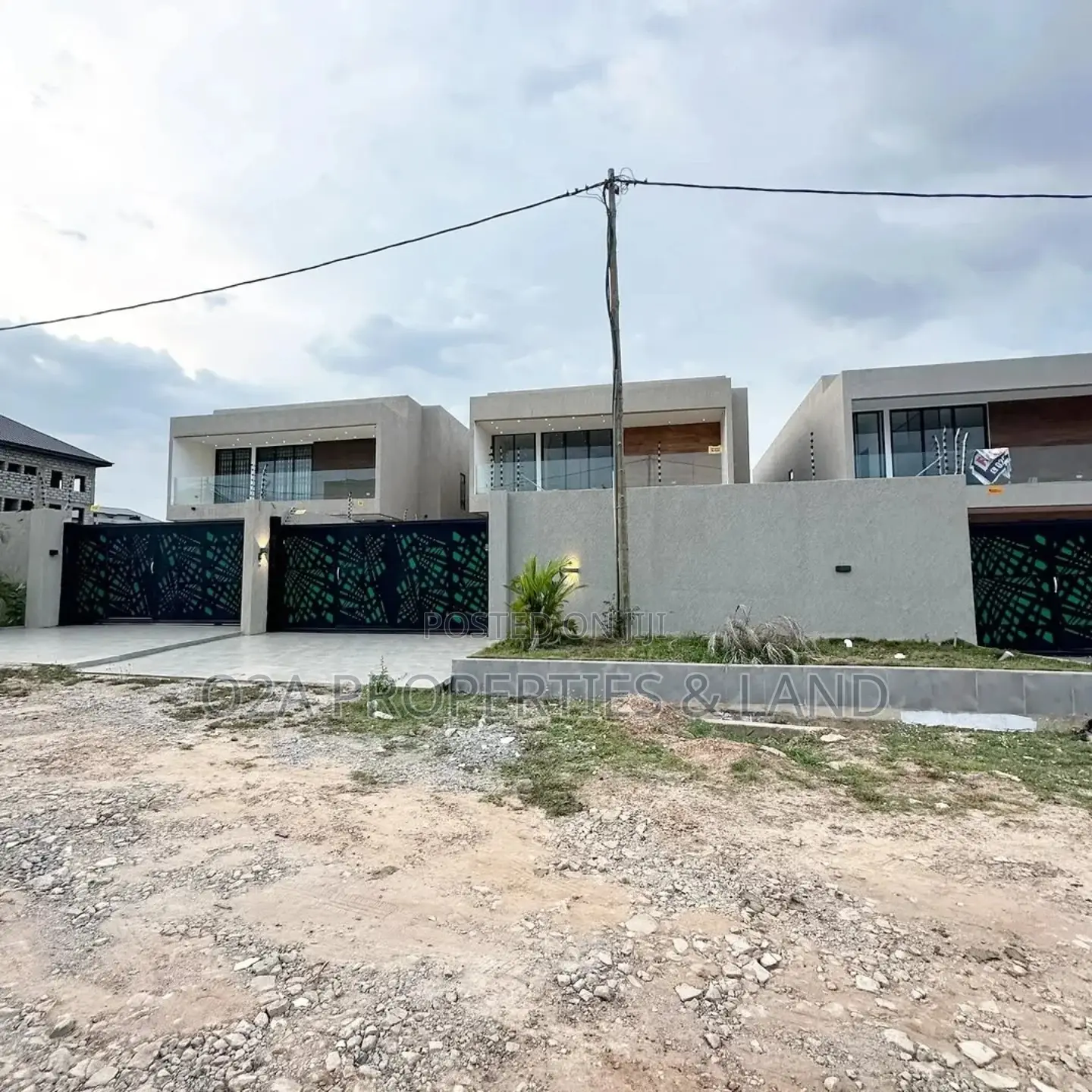 4bdrm House in East Legon Hills, Bawaleshie for sale in Bawaleshie
