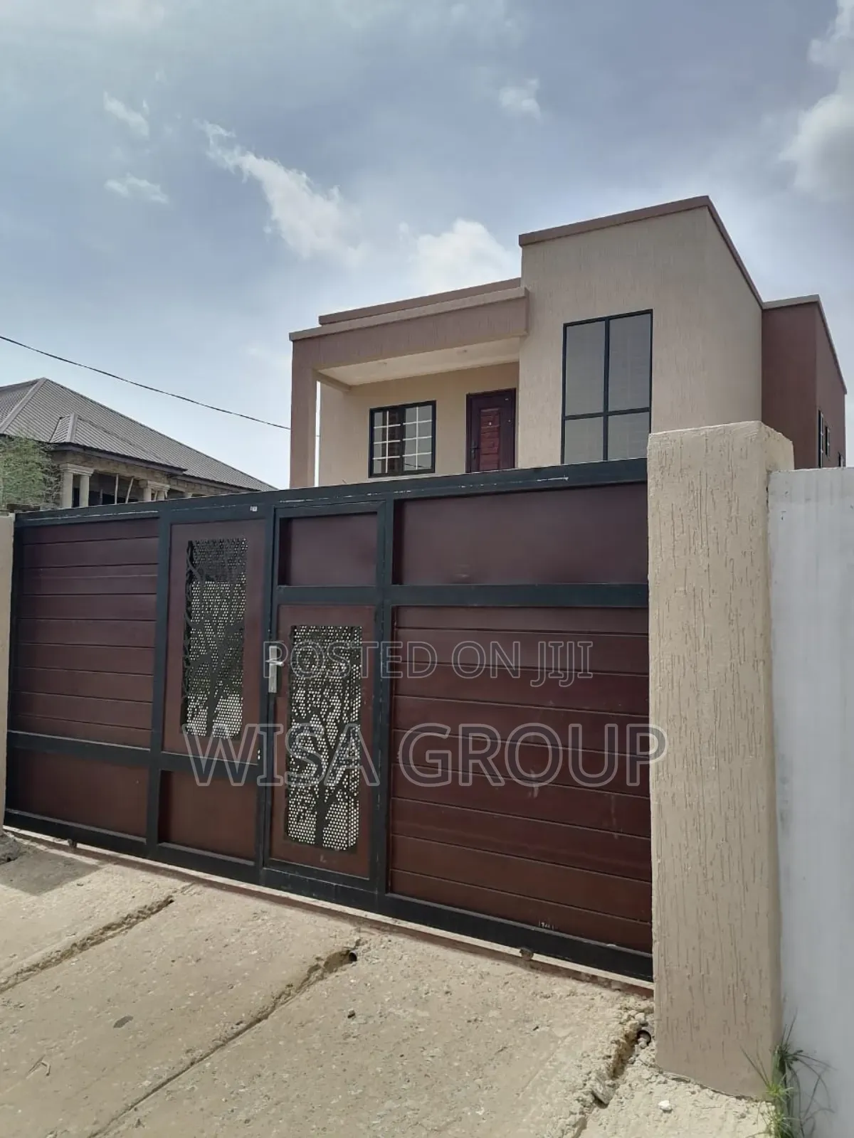 5bdrm Duplex in Wisa Group, Accra Metropolitan for rent in Accra Metropolitan