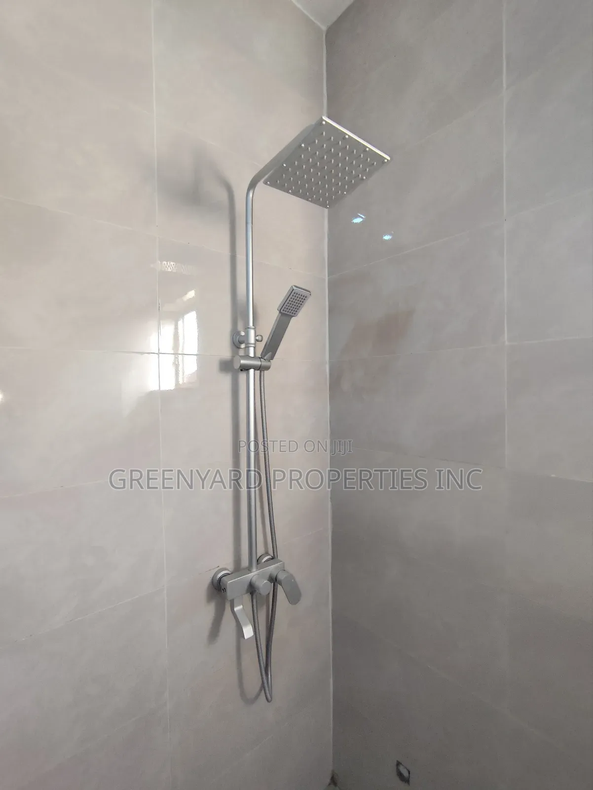 2bdrm Apartment in Flyover, East Legon for rent in East Legon