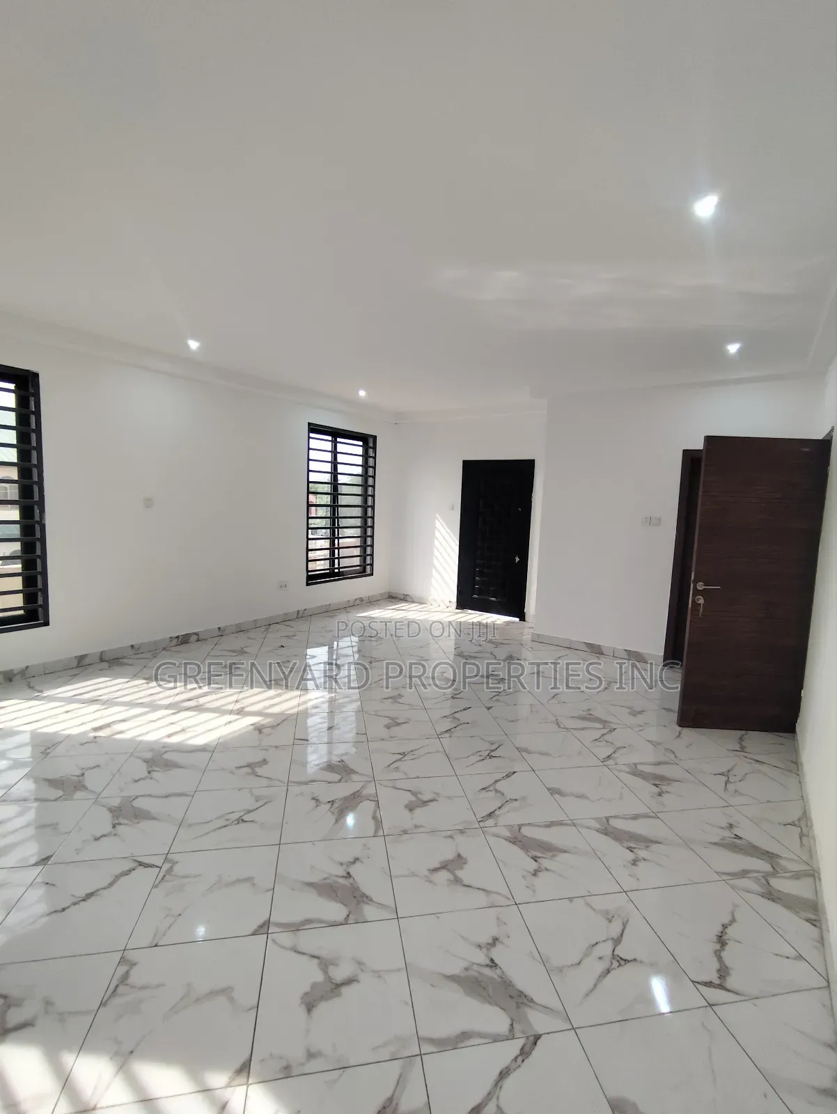 5bdrm House in American House, East Legon for rent in East Legon