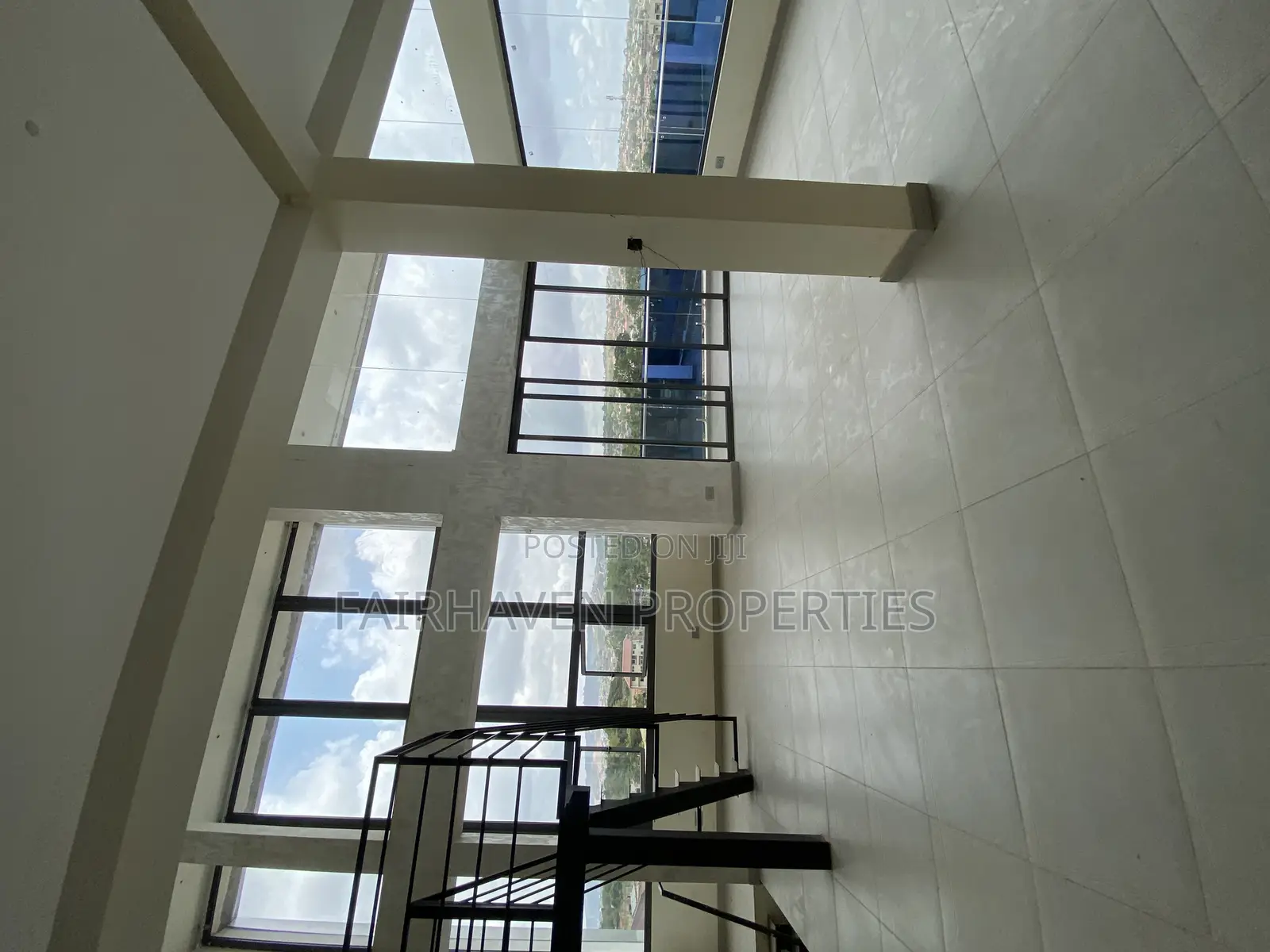 1bdrm Penthouse in Pokuase, Achimota for rent in Achimota