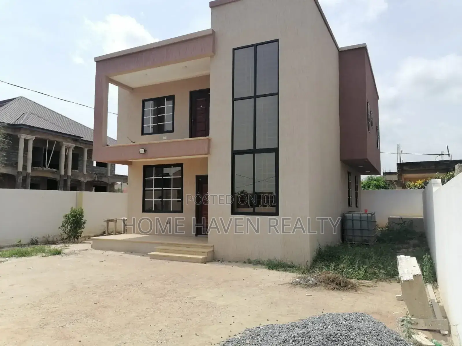4bdrm House in Stadium, Amasaman for sale in Amasaman