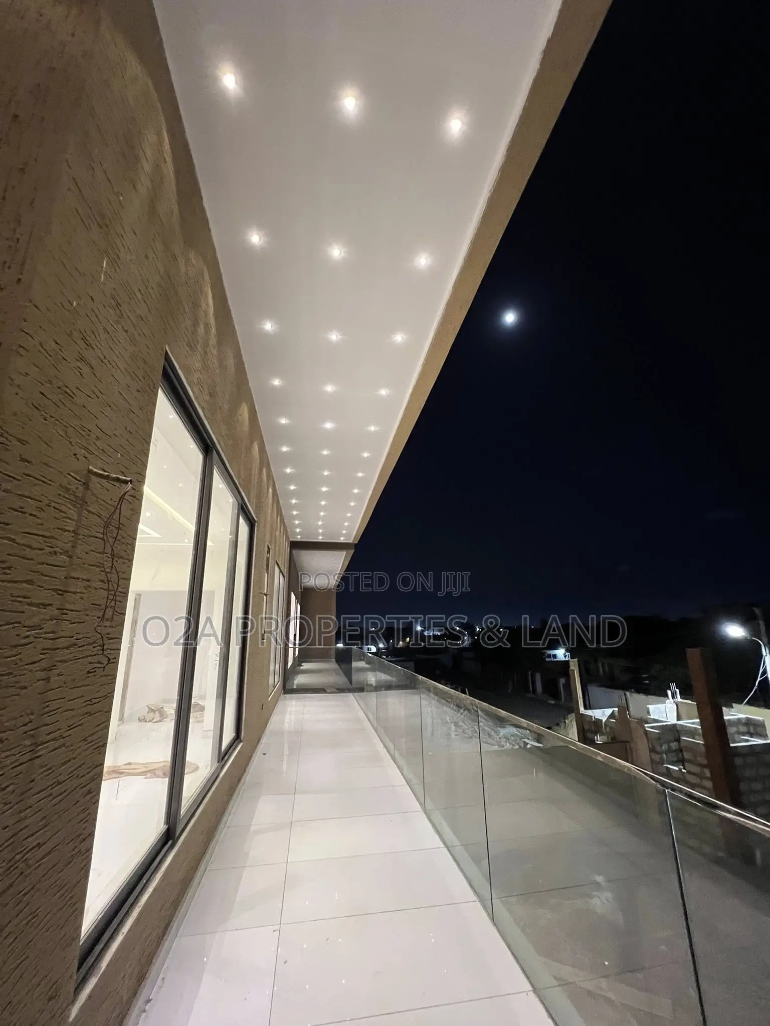 4bdrm House in Ashaley Botwe, Lake Side Estate for sale in Lake Side Estate