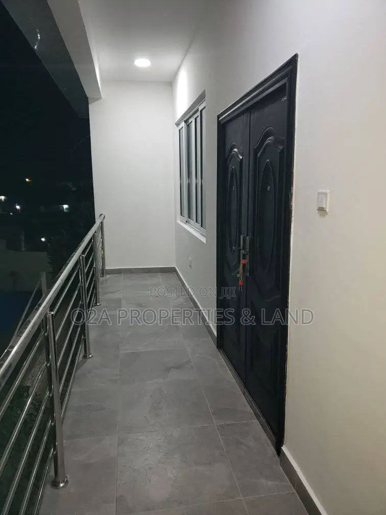 5bdrm House in Labone Accra for rent in Labone Junction