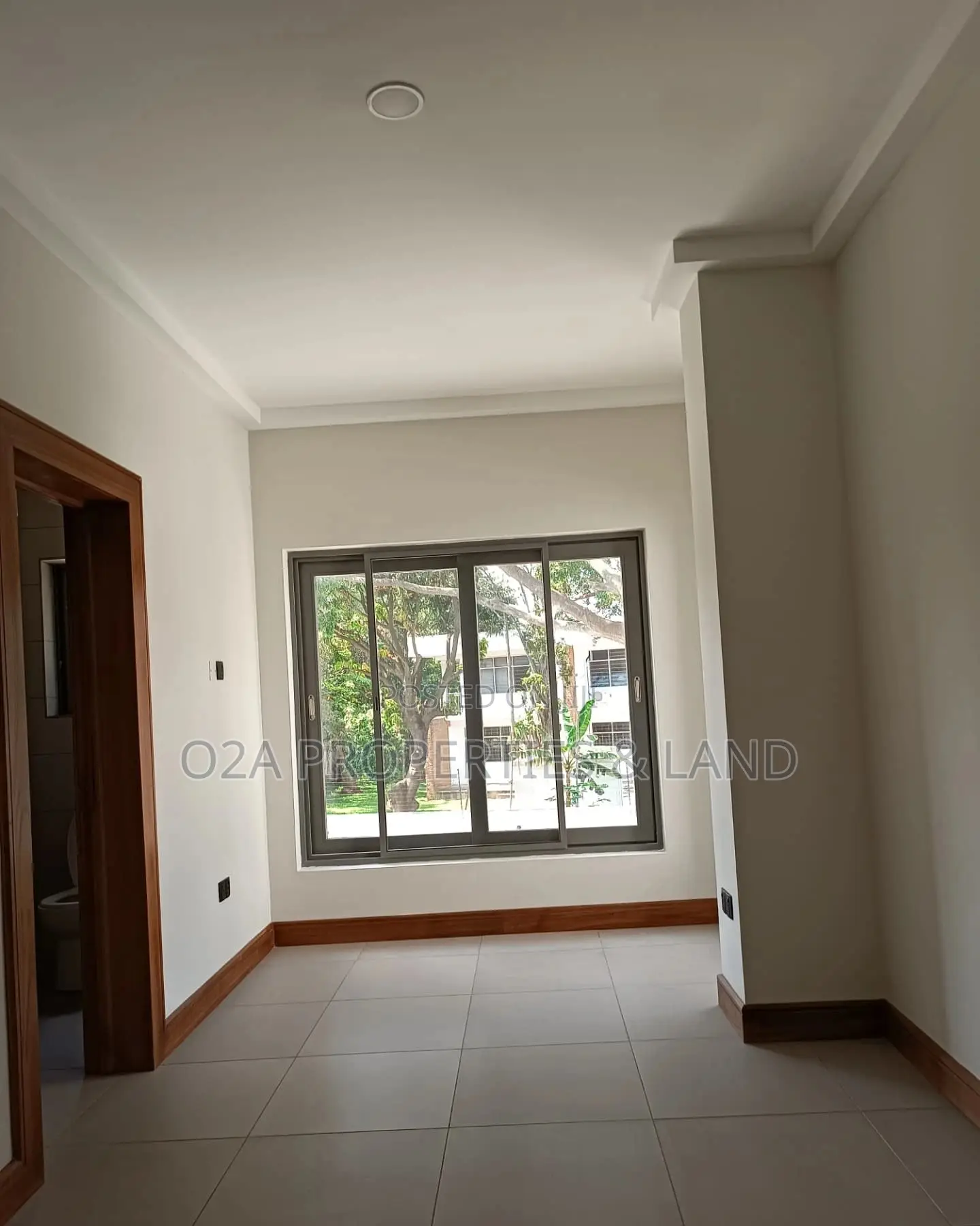 Furnished 3bdrm Townhouse / Terrace in Cantonments, DVLA Area for rent in DVLA Area