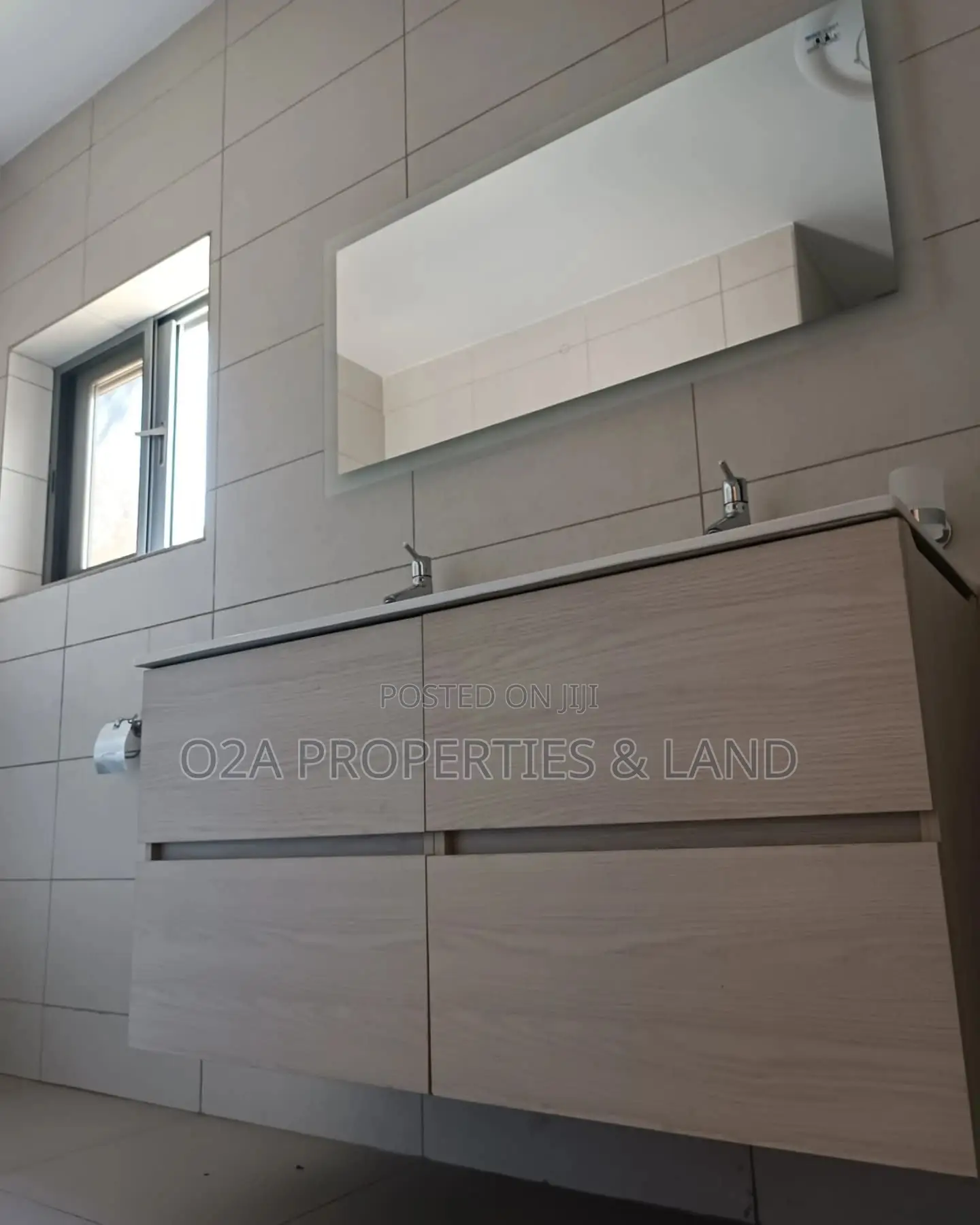 Furnished 3bdrm Townhouse / Terrace in Cantonments, DVLA Area for rent in DVLA Area