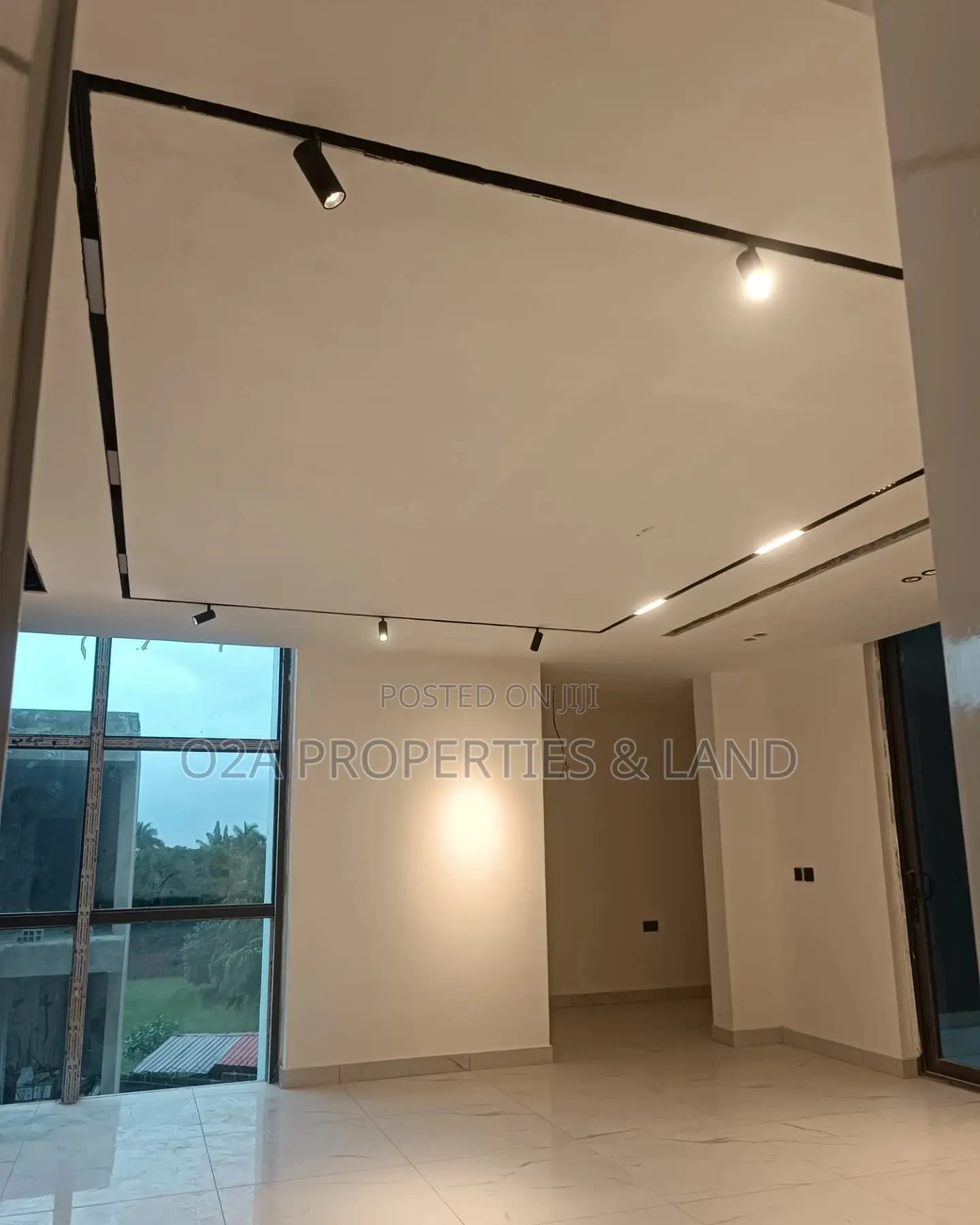 5bdrm House in Dzorwulu for sale in Dzorwulu