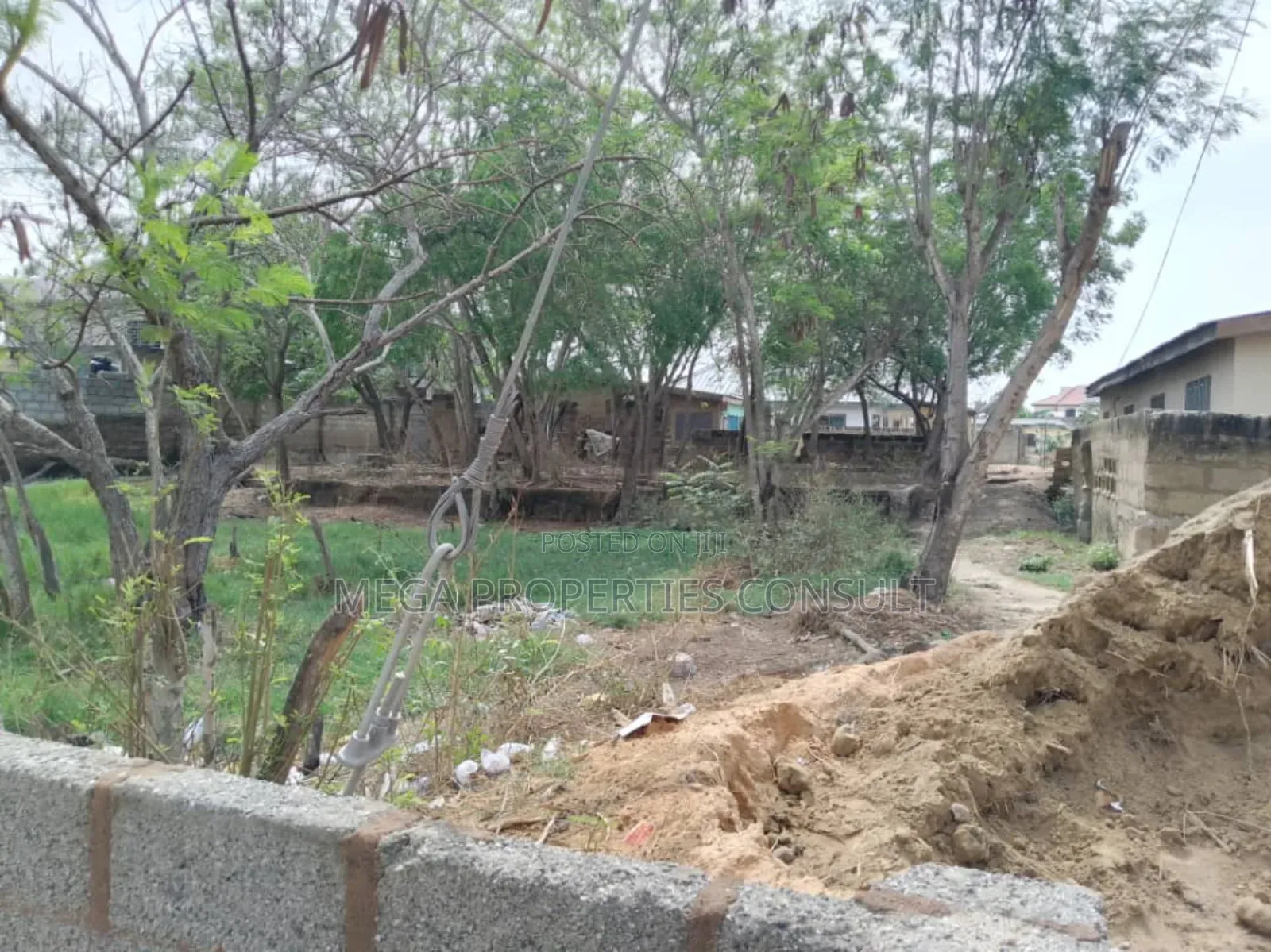 Land for Sale in Lapaz Race Course in Lapaz